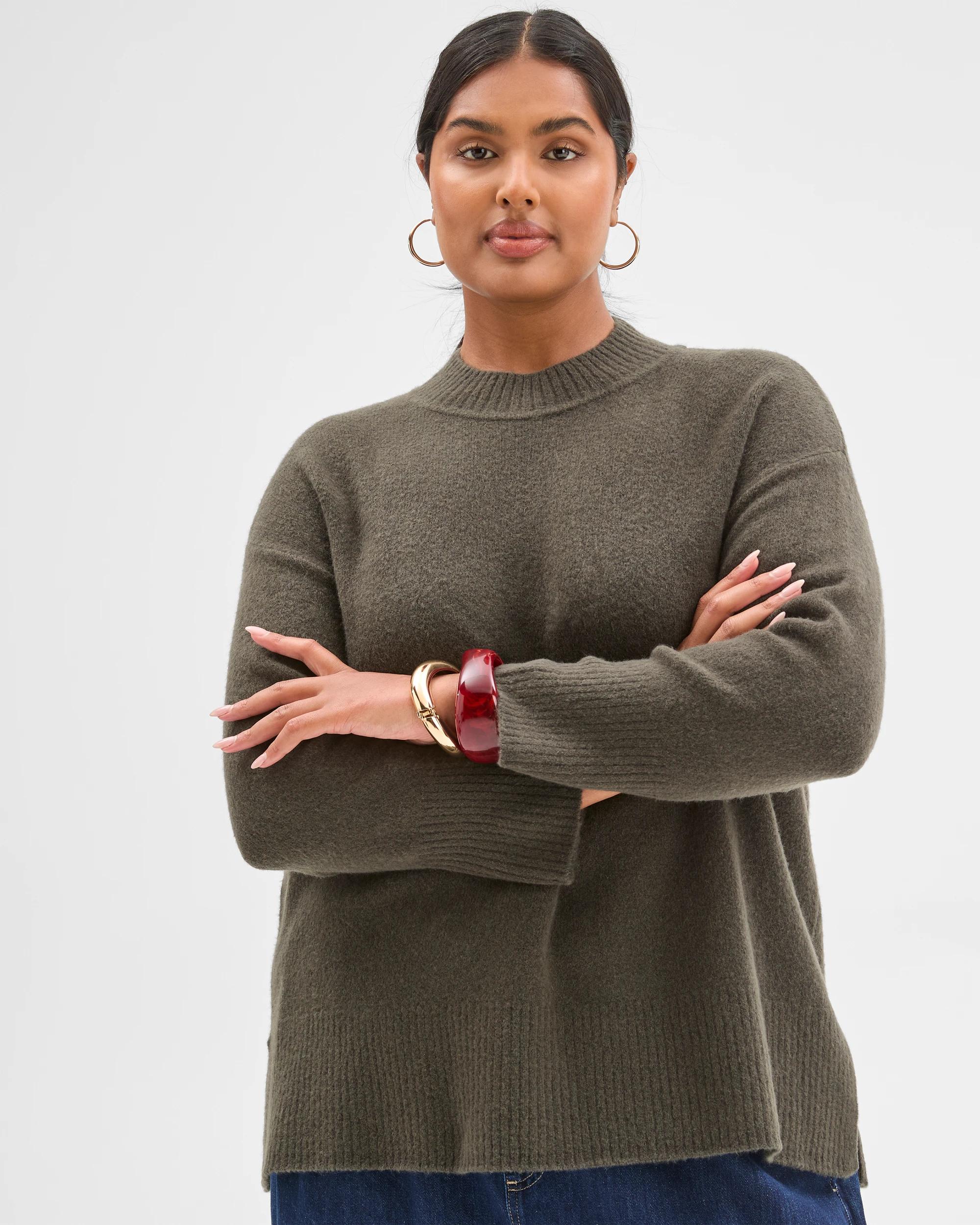 1 Target Curve Plus Size Super Soft Jumper OREGANO, 1 of 5