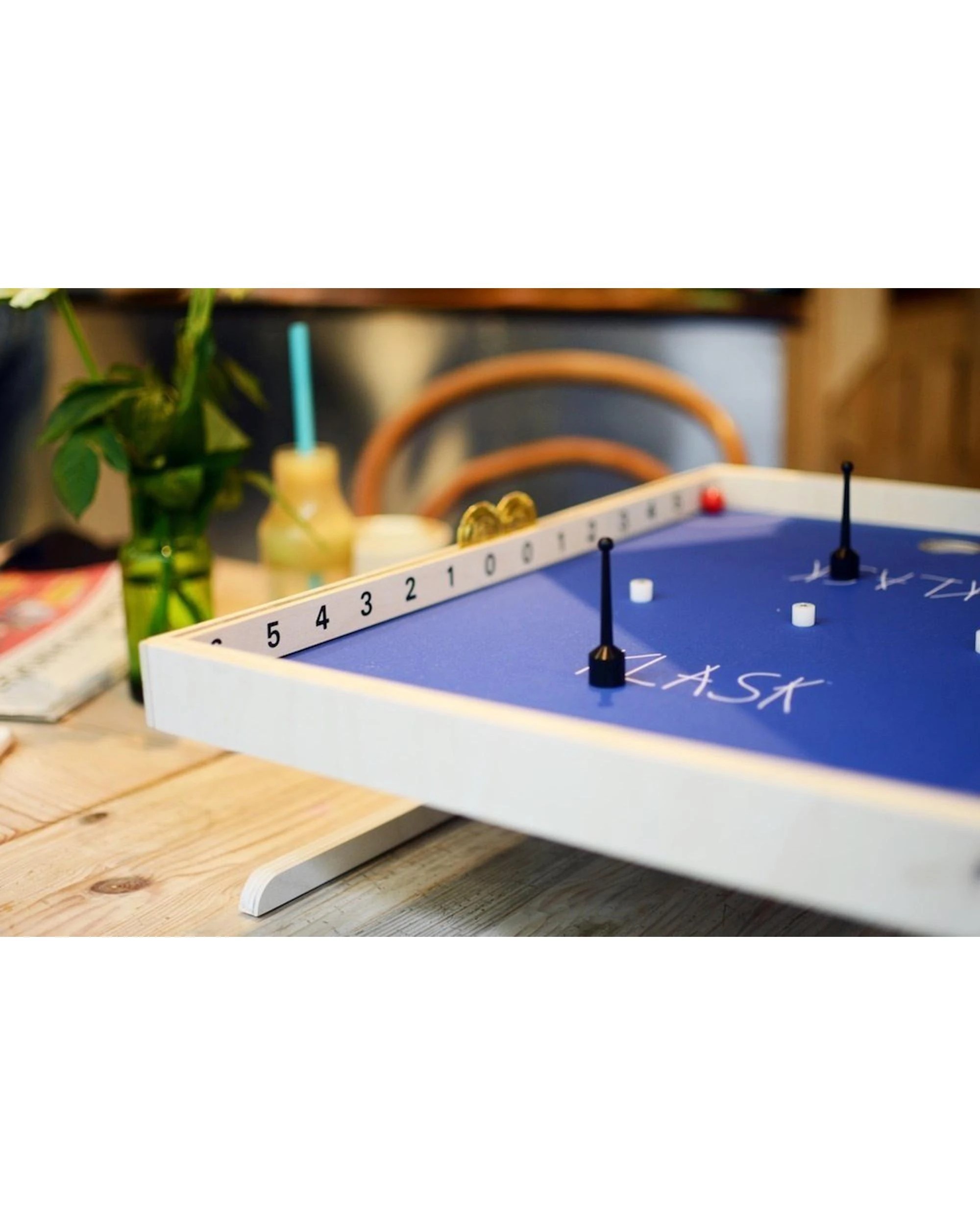 5 Klask Board Game, 5 of 6
