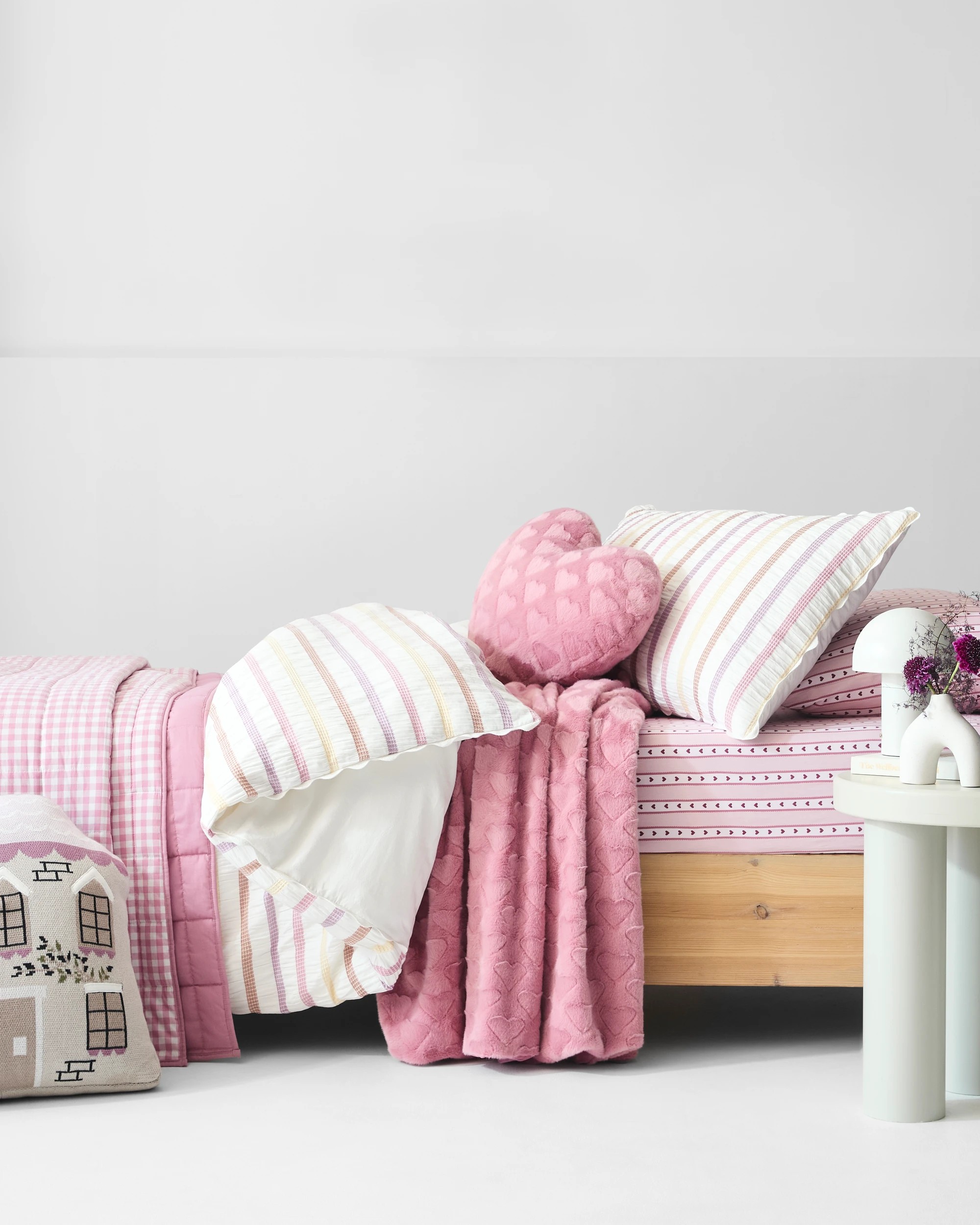 2 Target Frankie Waffle Stripe Seersucker Kids Quilt Cover Set - Queen Bed - Pink, 2 of 6