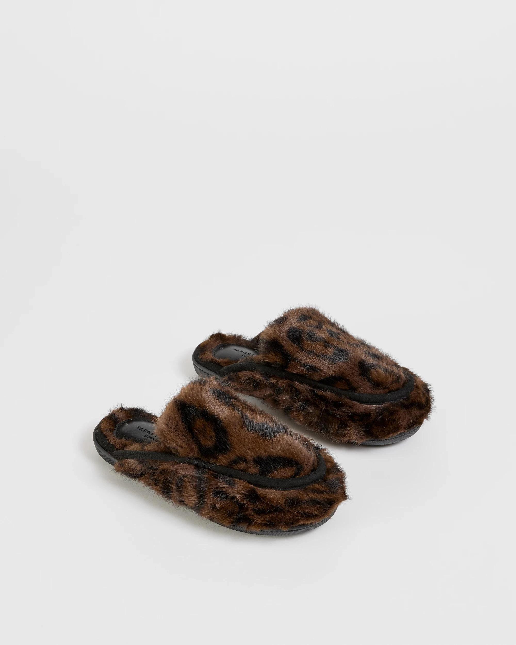 2 Target Woman Fluffy Mule Scuff Slipper - Zuri LEOPARD, 2 of 3