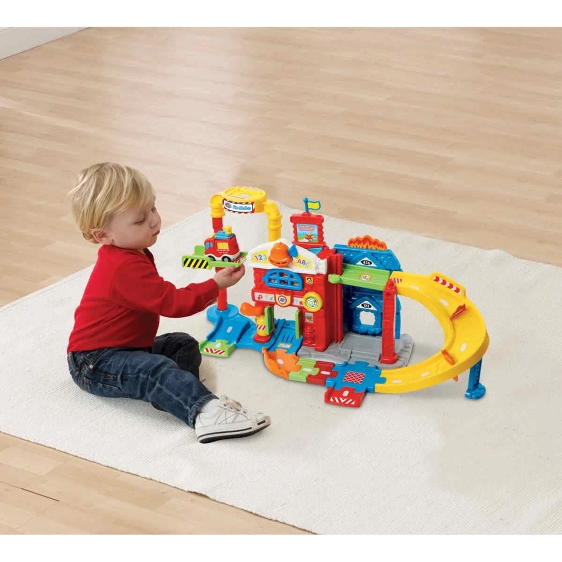 4 VTech Toot Toot Drivers Fire Station, 4 of 5