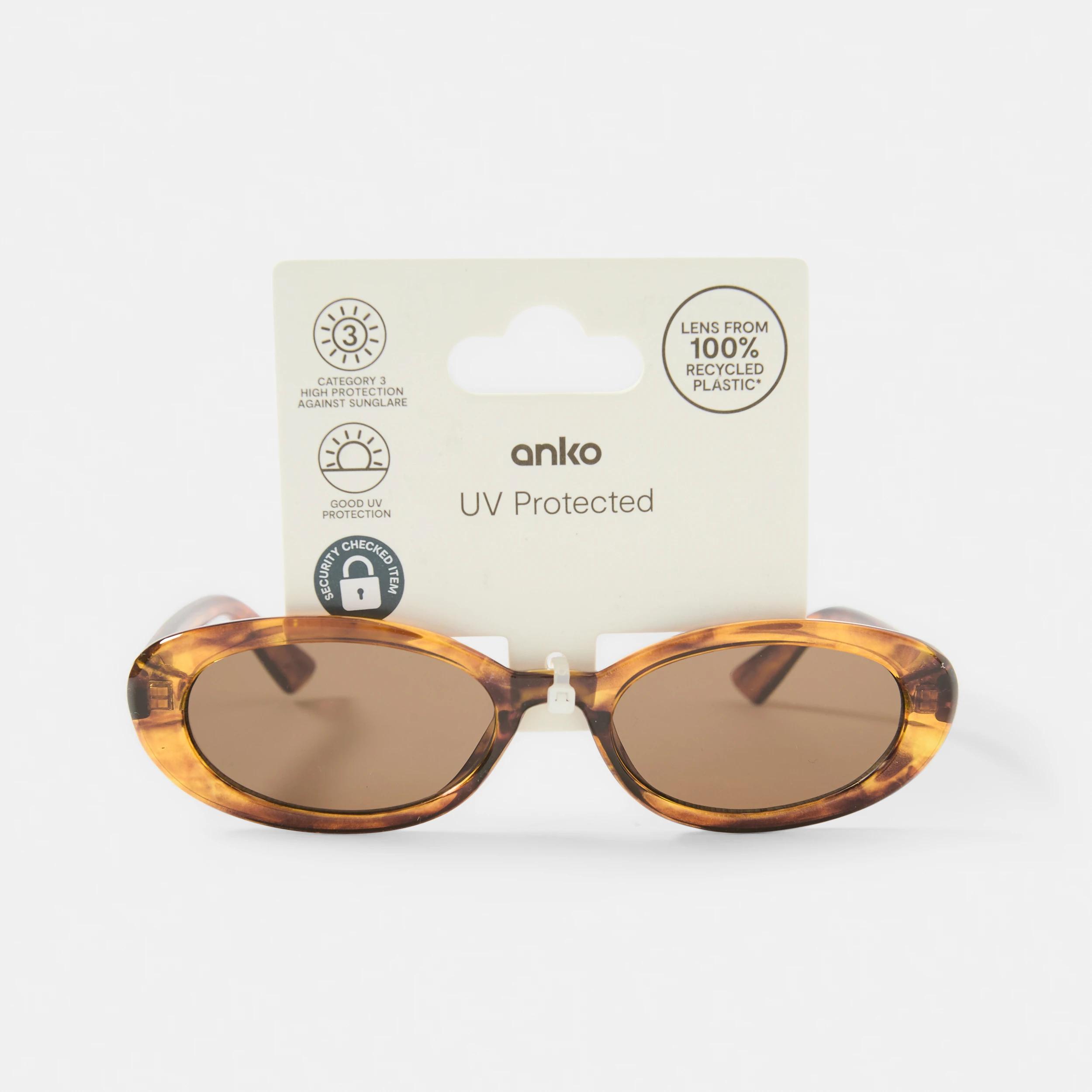 10 Oval Shape Sunglasses Tort, 10 of 10