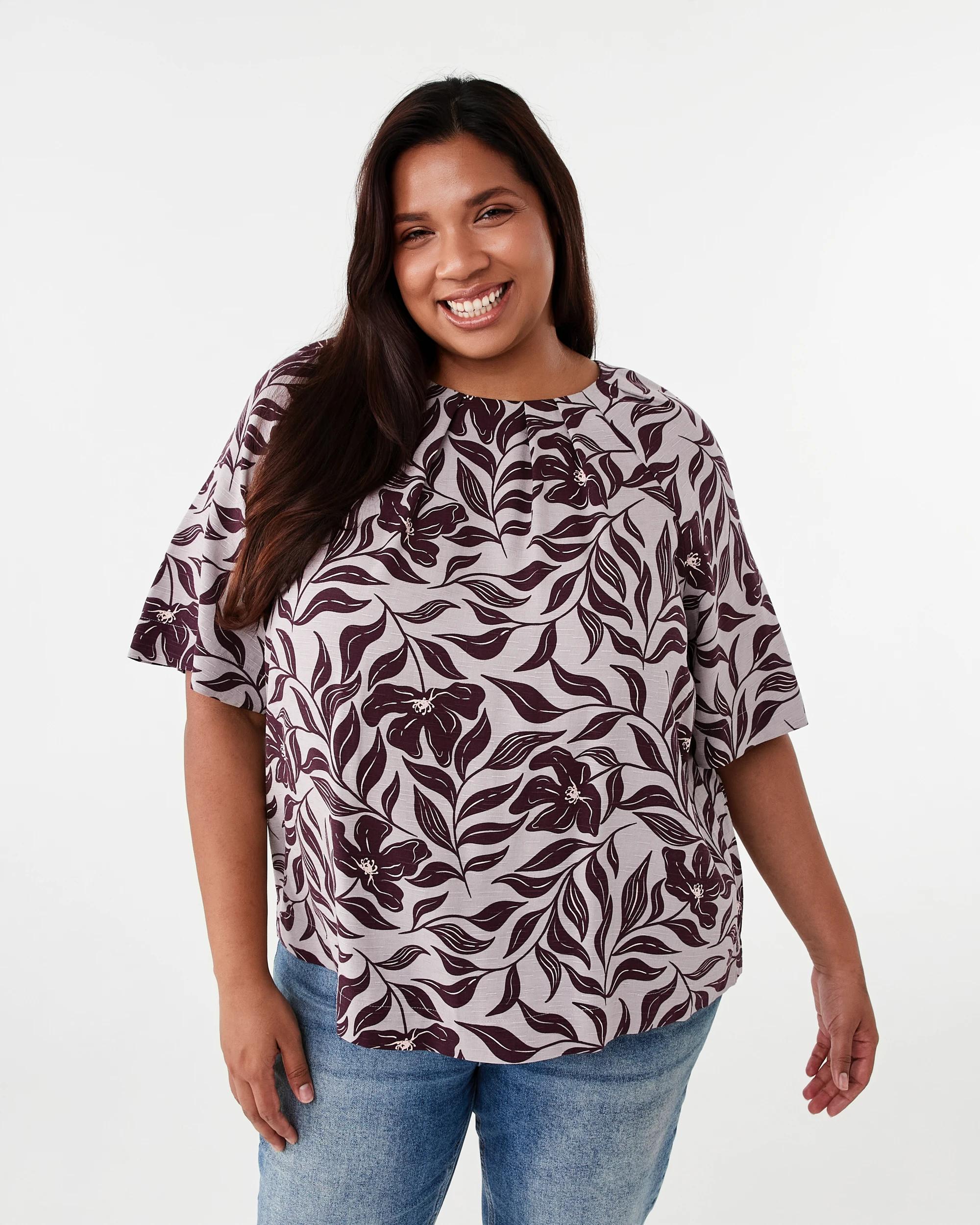 1 Curve Short Sleeve Tuck Top Flrl Small, 1 of 7