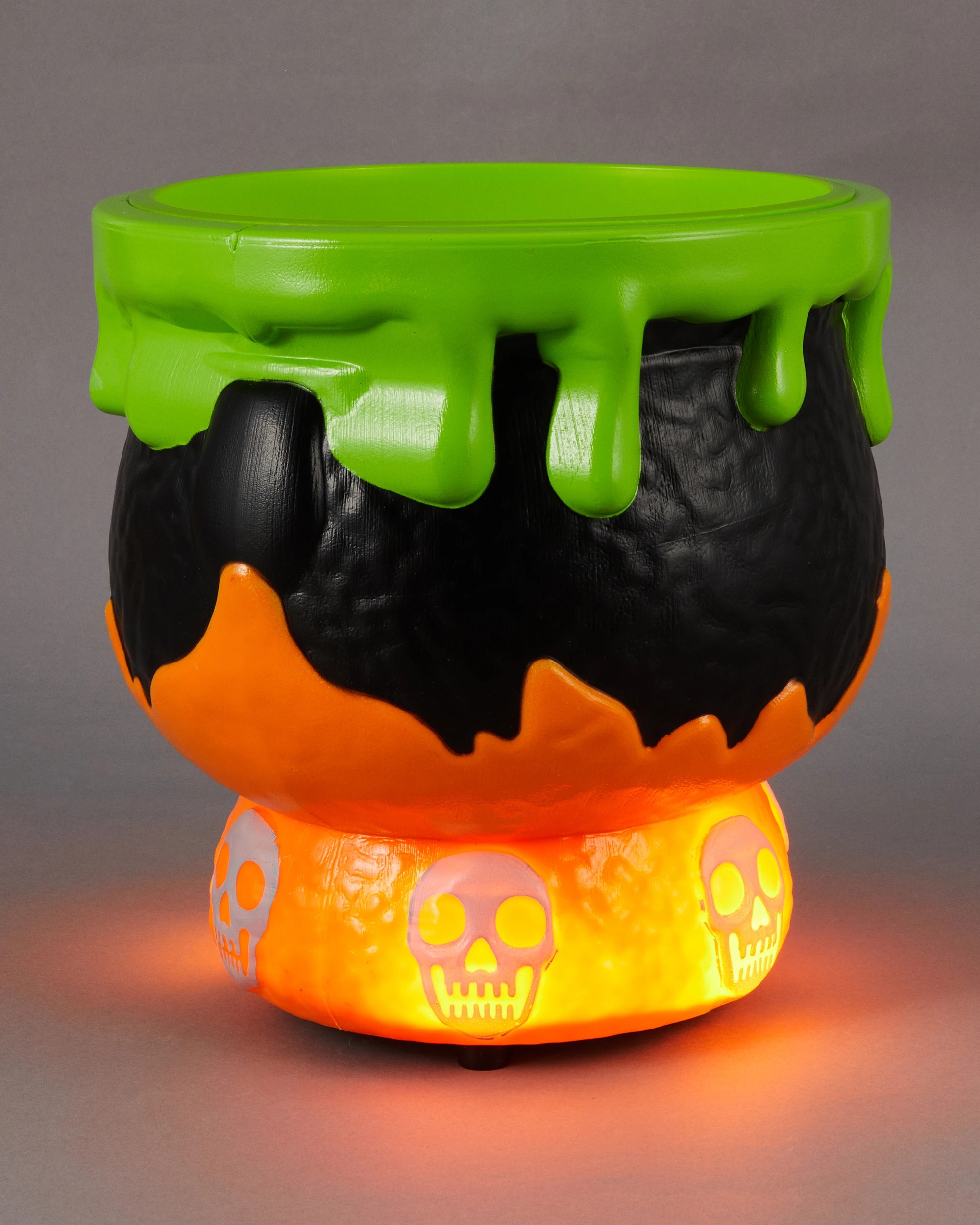 1 Battery Operated Light and Sound Cauldron Candy Bowl, 1 of 9