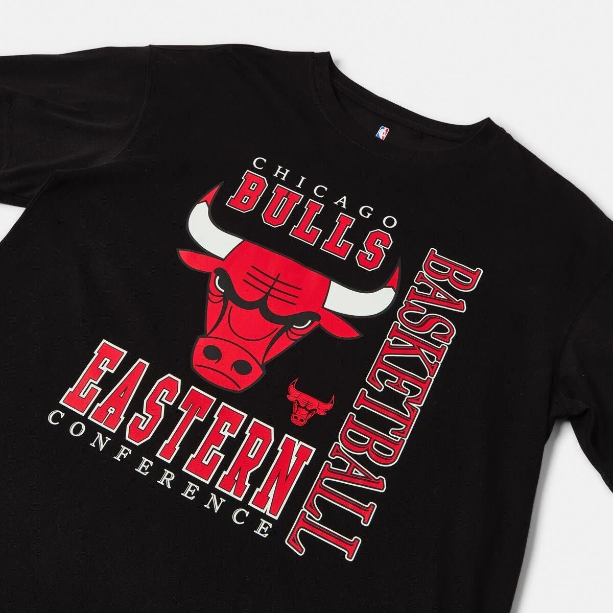3 Official NBA Adult Lounge T-shirt Bulls 7c3u, 3 of 5