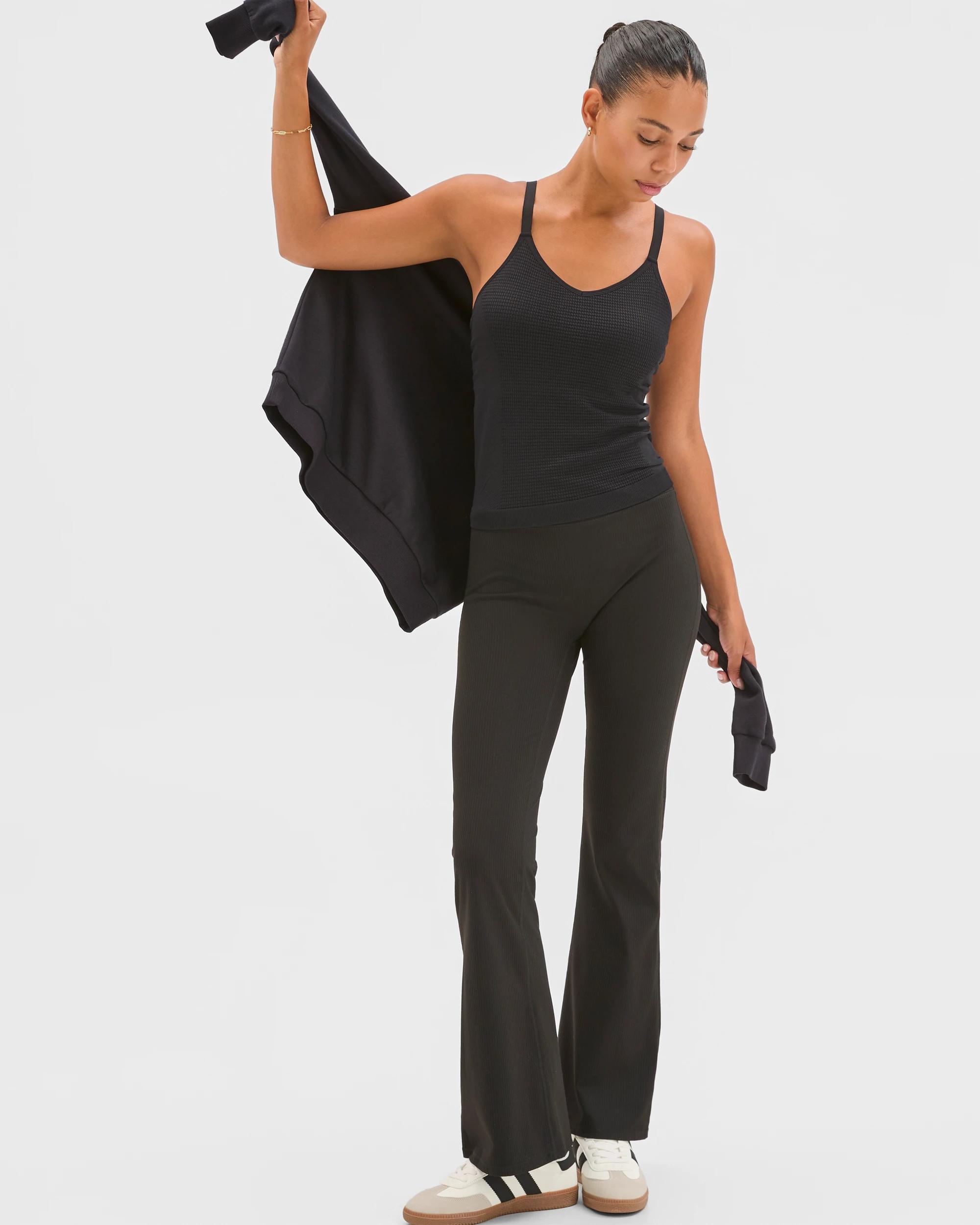 4 Target Active Active Seamfree V-Neck Knit Tank Top BLACK, 4 of 7