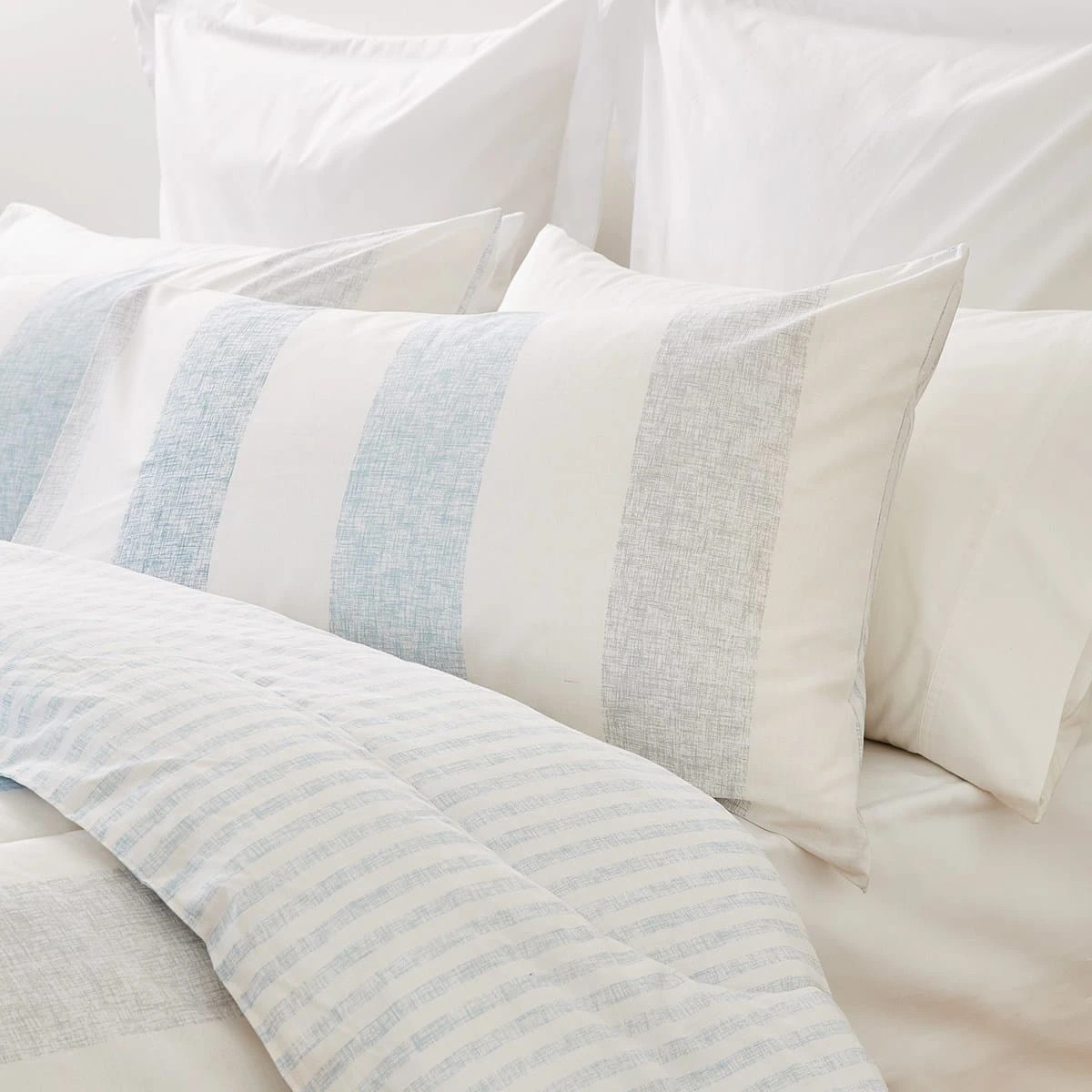 3 Quinn Cotton Rich Reversible Comforter Set - Queen Bed, Blue, 3 of 7