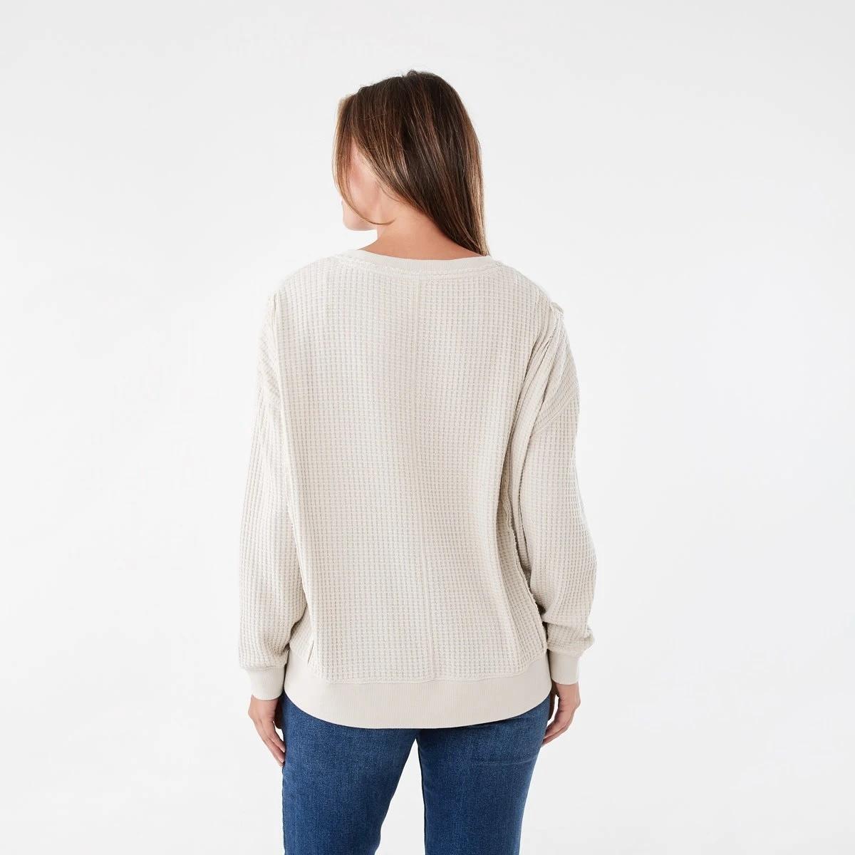 3 Long Sleeve Waffle V-Neck Top Nat Beige, 3 of 6