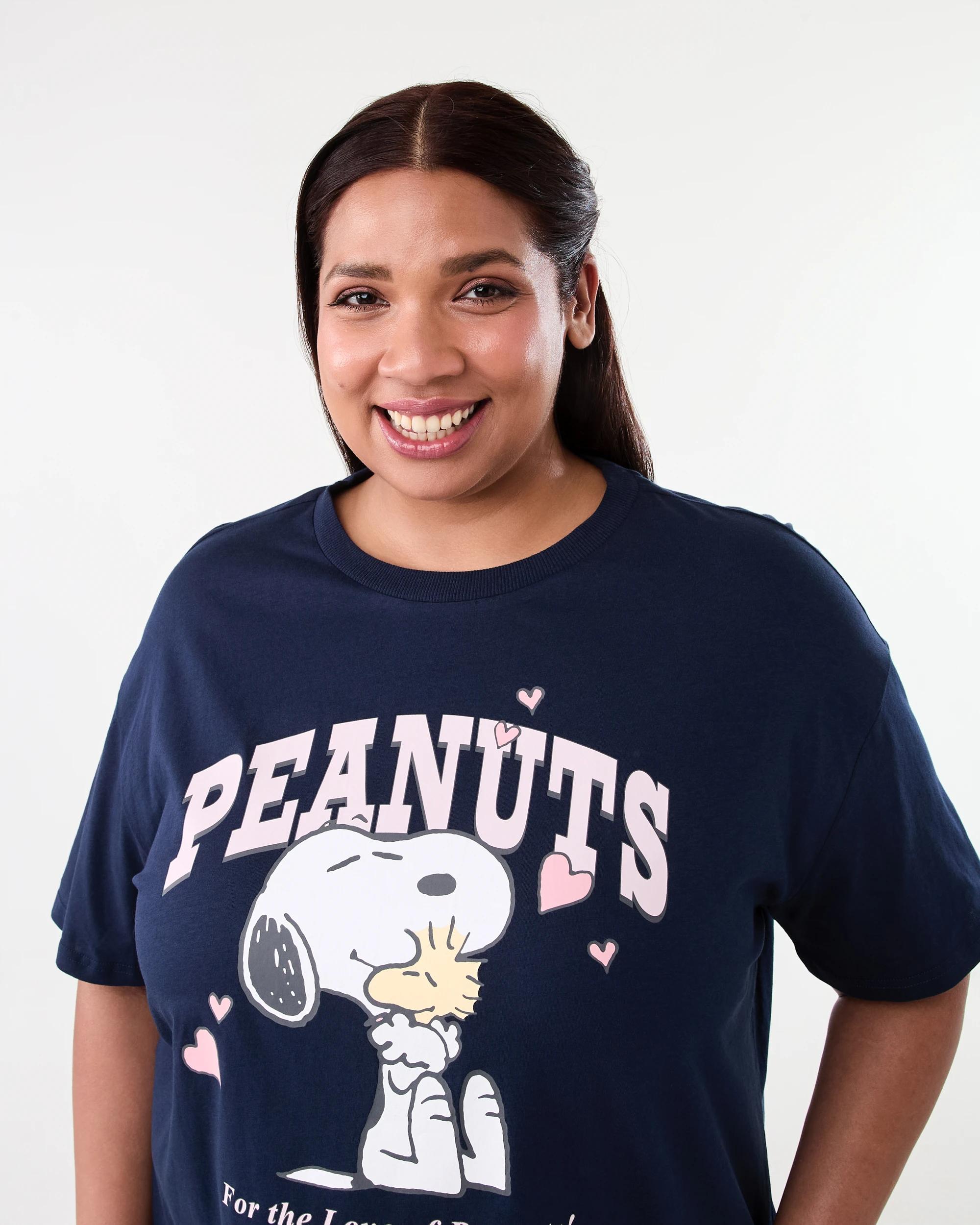 4 Curve Peanuts License Short Sleeve T-shirt Nvy Pnuts, 4 of 5