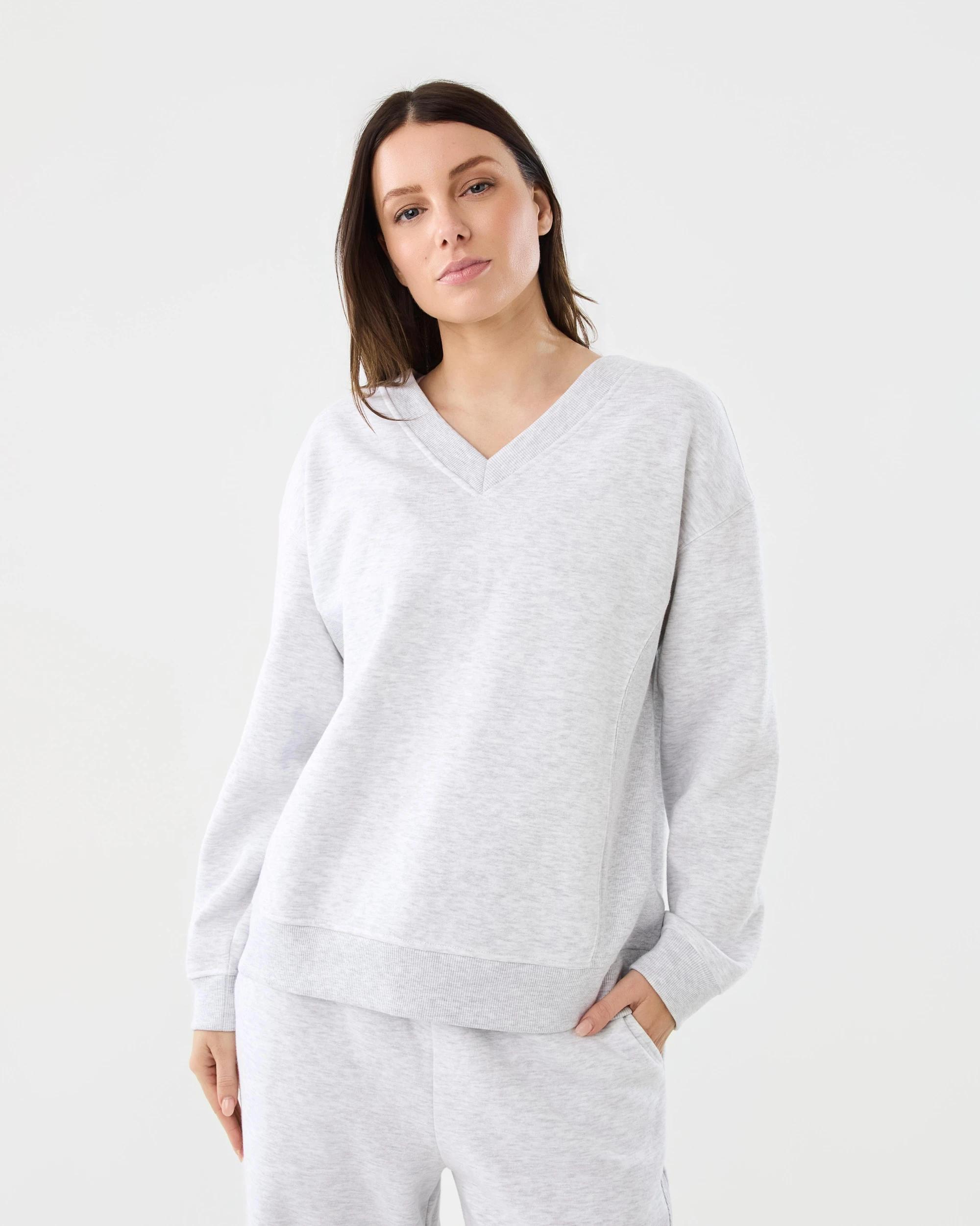 1 Marle V-Neck Rib Sweatshirt Wht Marle, 1 of 7