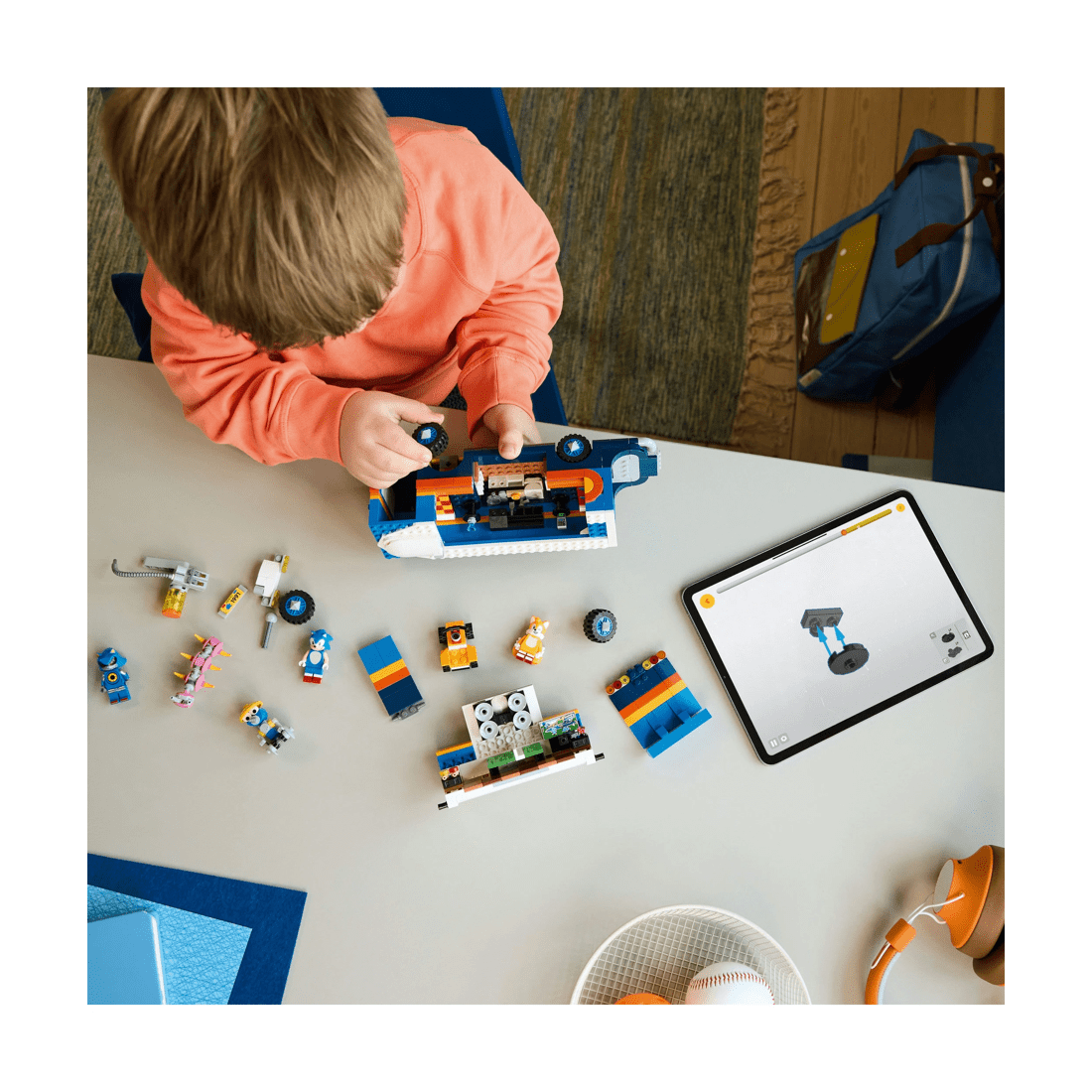 8 LEGO Sonic Team Sonic Command Truck 77006, 8 of 10