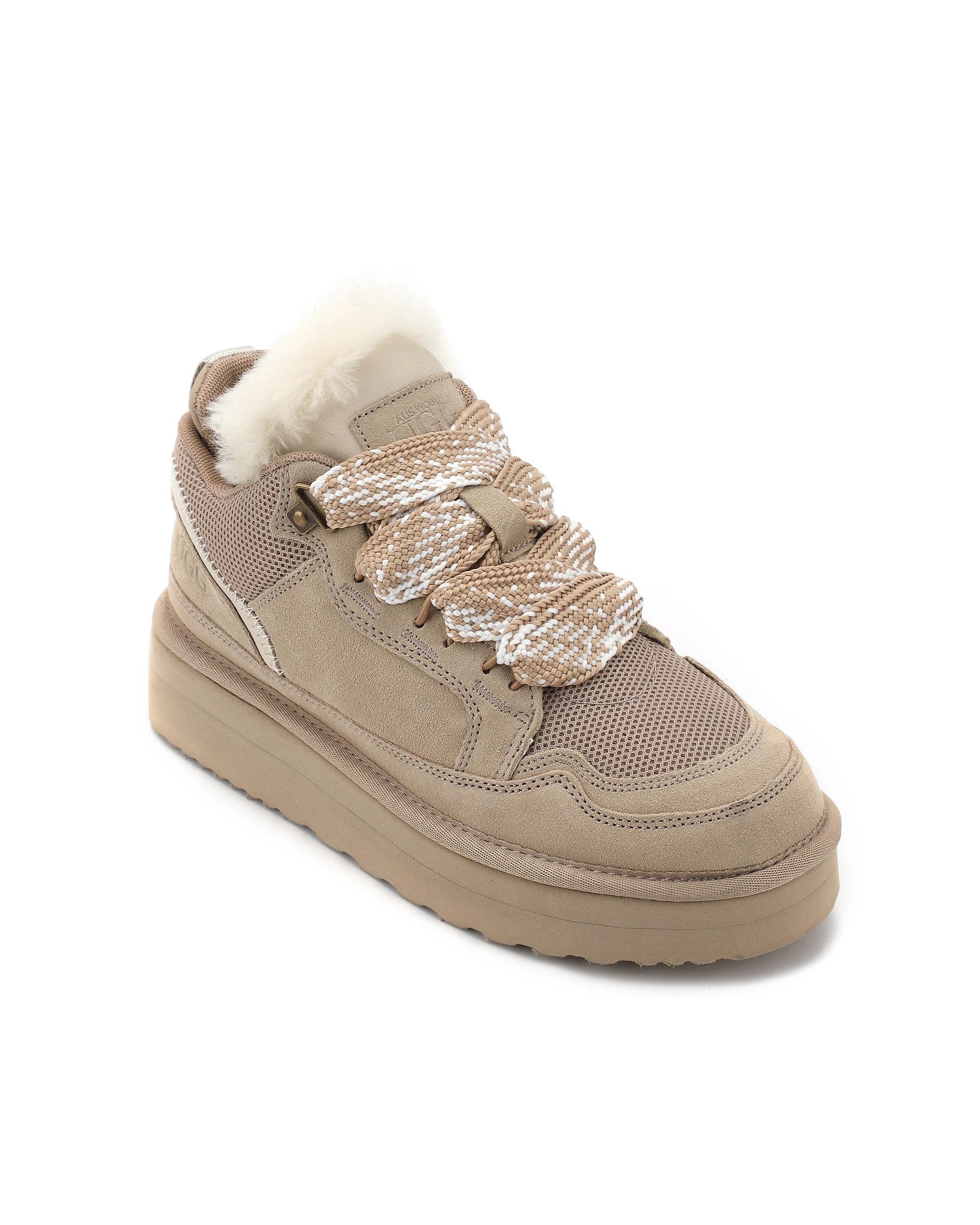 1 AUS WOOLI Urban Chic Sheepskin Wool Lace-Up UGG Sneakers SAND, 1 of 6