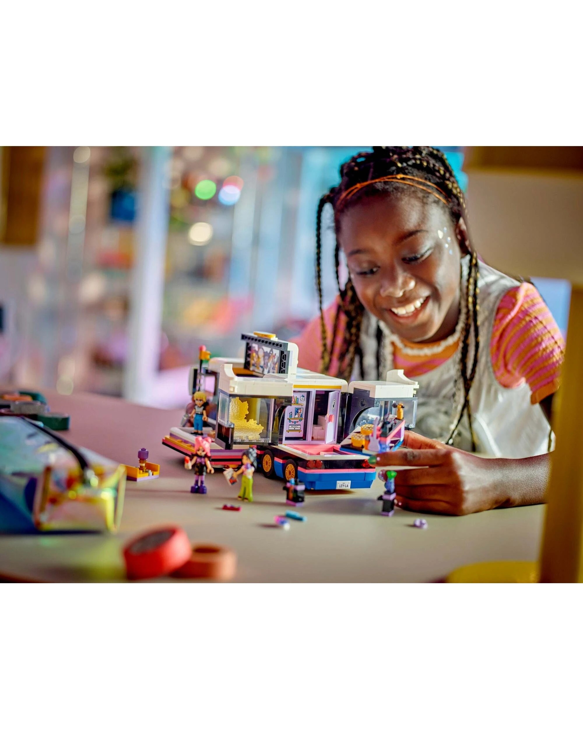 4 LEGO Friends Series 42619 Pop Star Music Tour Bus, 4 of 5