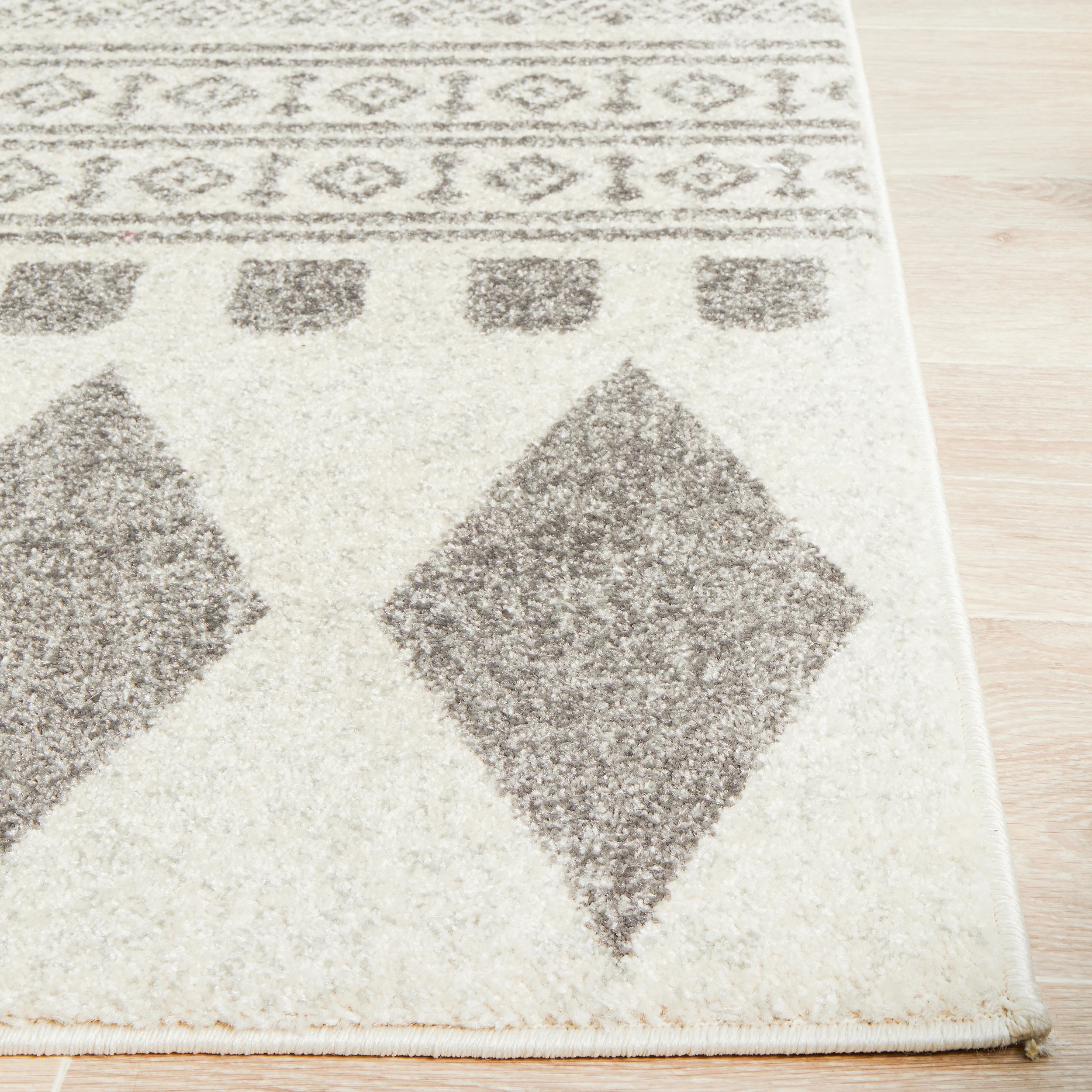 6 Common Ground Rugs Phantom 359 400x300cm - Extra Extra Large Floor Rug - Silver, 6 of 8