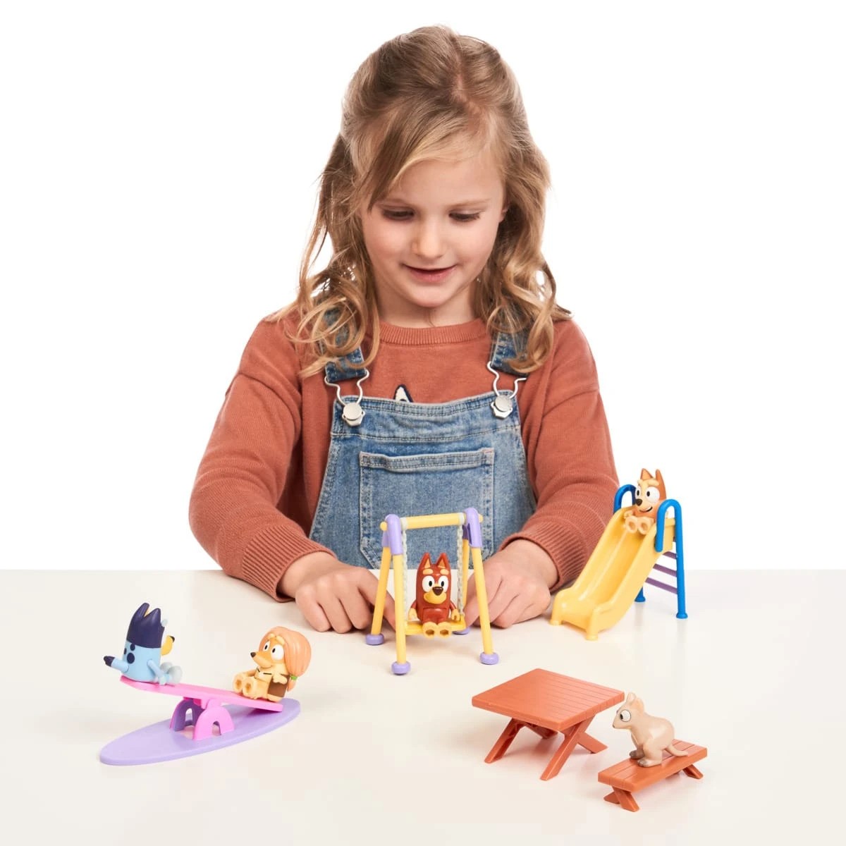 5 Bluey Deluxe Playground Playset, 5 of 10