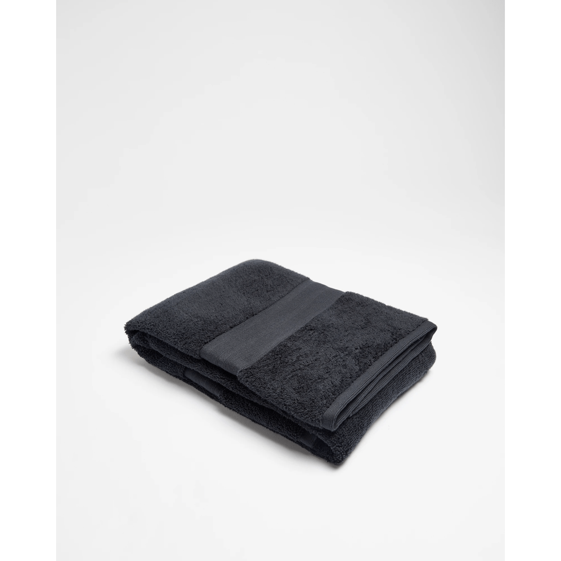 1 Grandeur Bath Towel
 - Black, 1 of 3