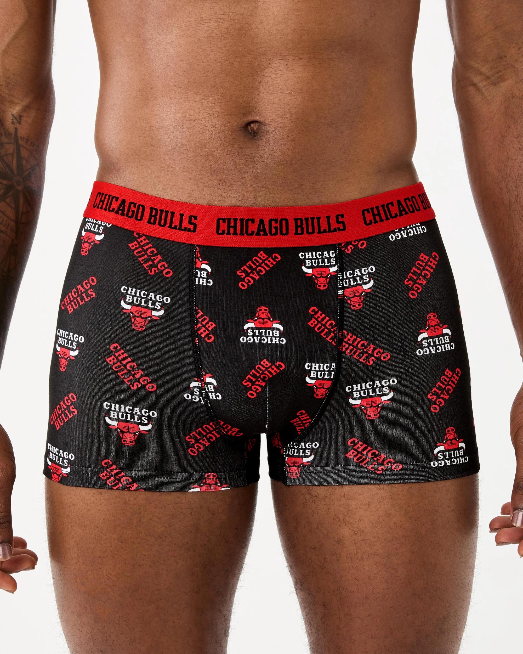 3 2 Pack Official NBA Adult Trunks Bulls, 3 of 10