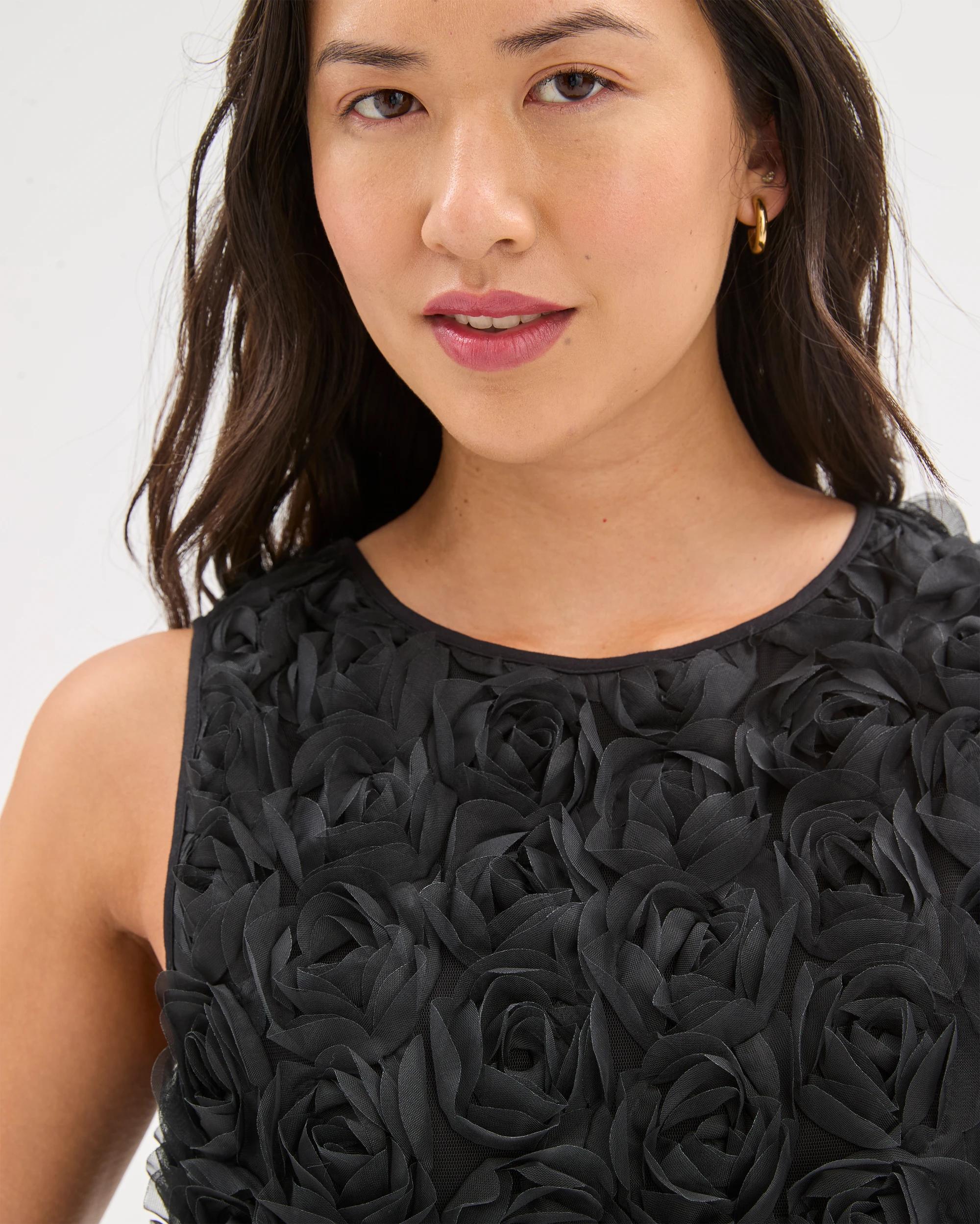 4 Sleeveless Rosette Mini Shift Dress - Preview BLACK, 4 of 6
