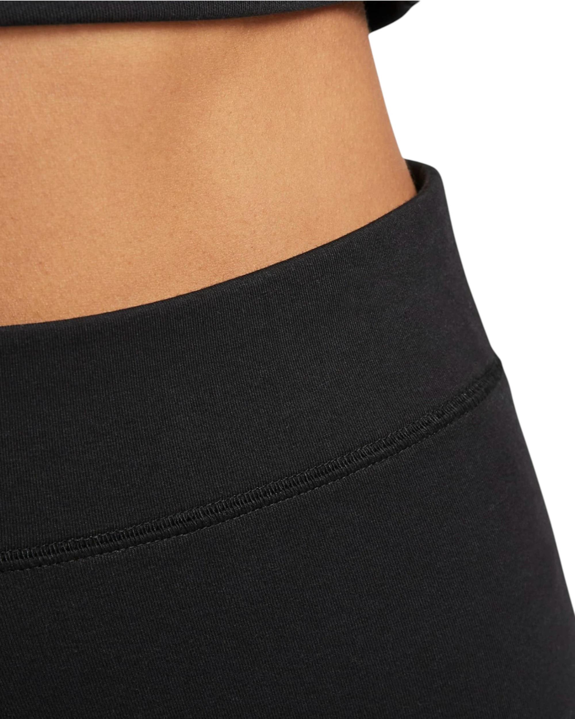 4 Nike 2 Pack Womens Sportswear Classic High-Waisted Black Biker Shorts BLACK, 4 of 6