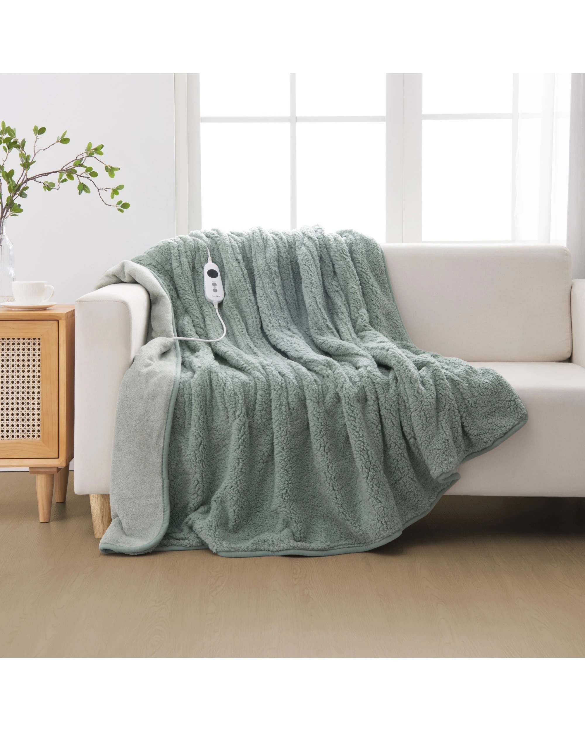 1 Dreamaker Eve Reversible Sherpa & Coral Fleece Heated Throw 180x200cm - Olive and Sage, 1 of 8