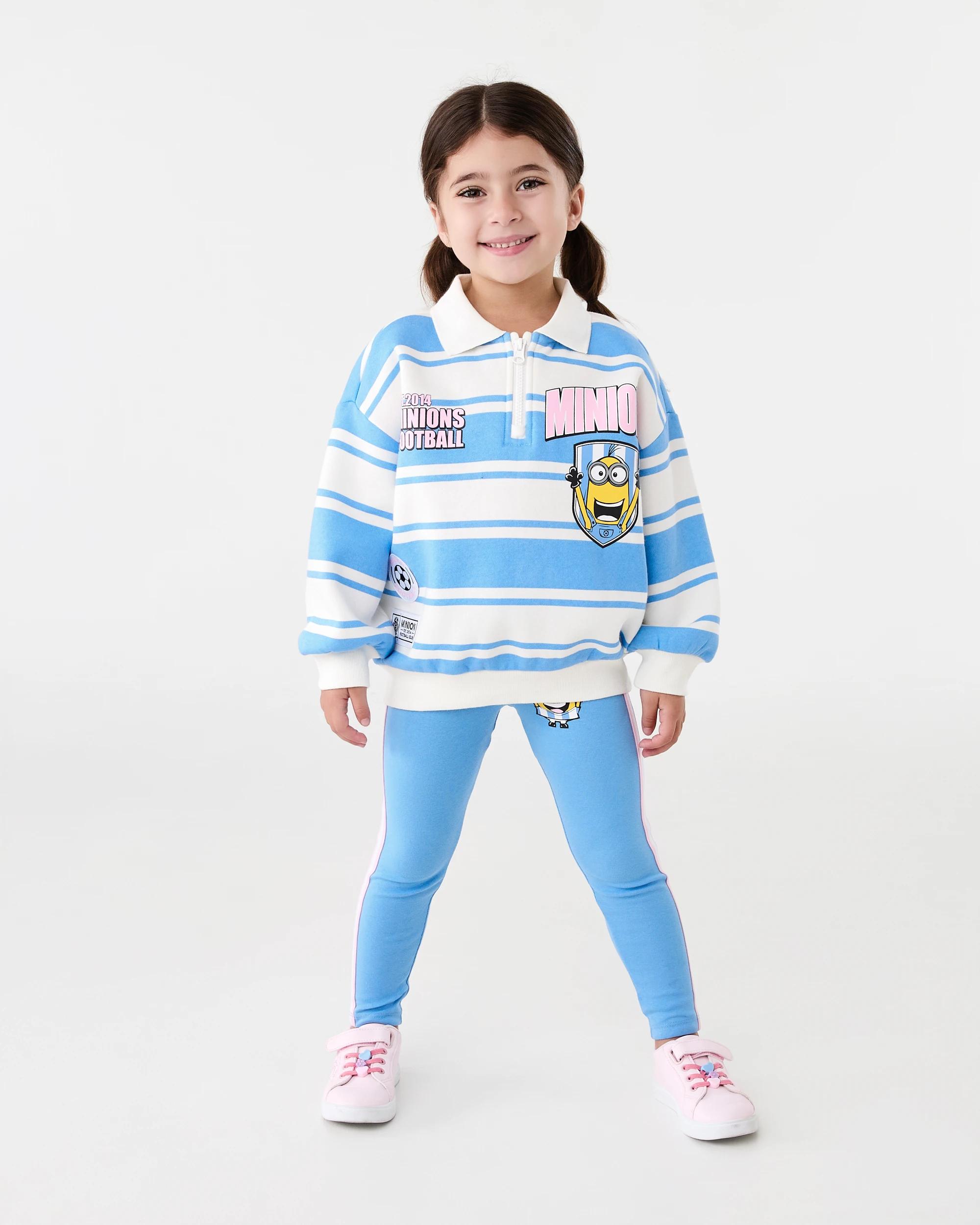 8 Minions License Sweatshirt Minions, 8 of 9