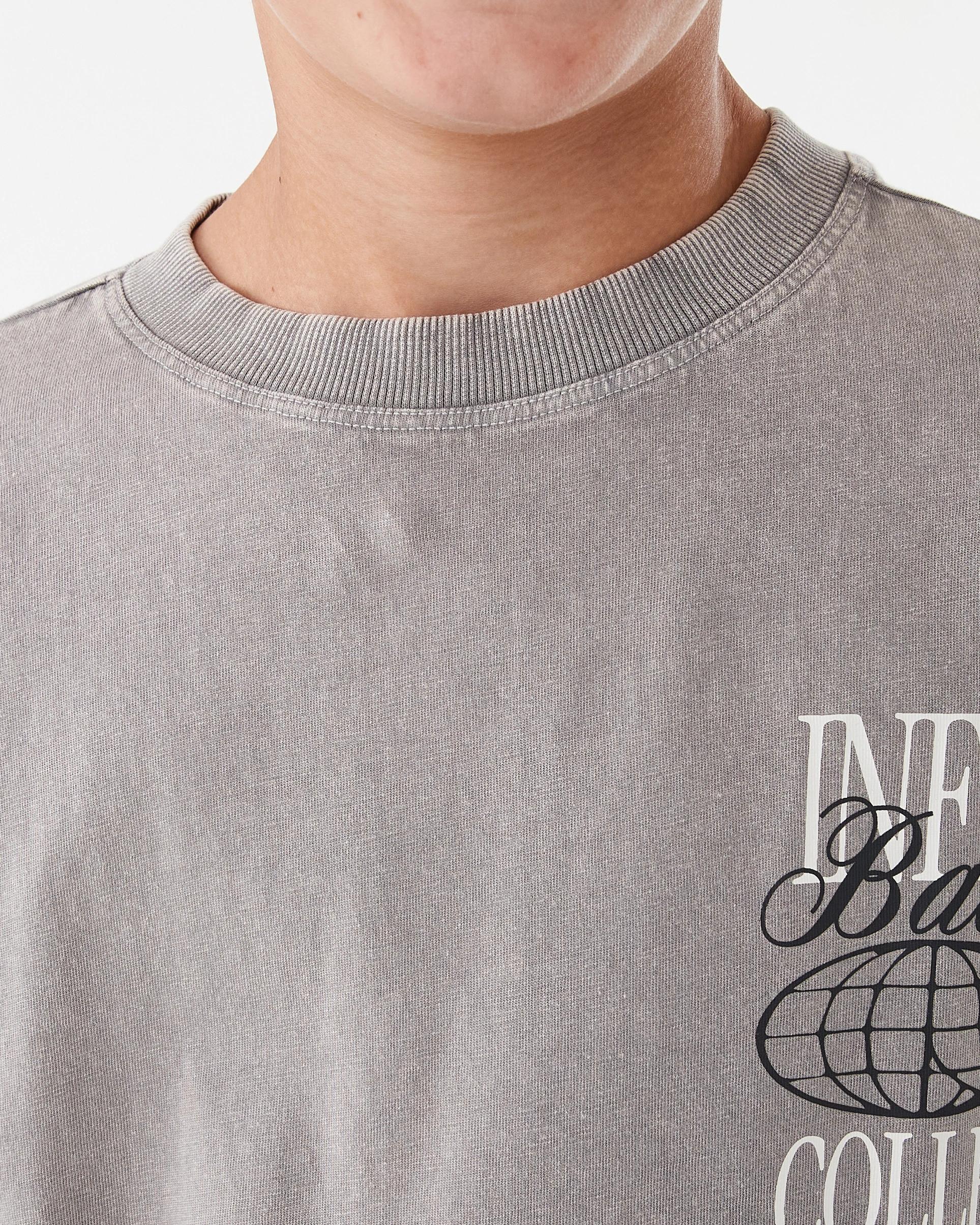 4 Short Sleeve Oversized Graphic T-shirt Gry Slogan, 4 of 8