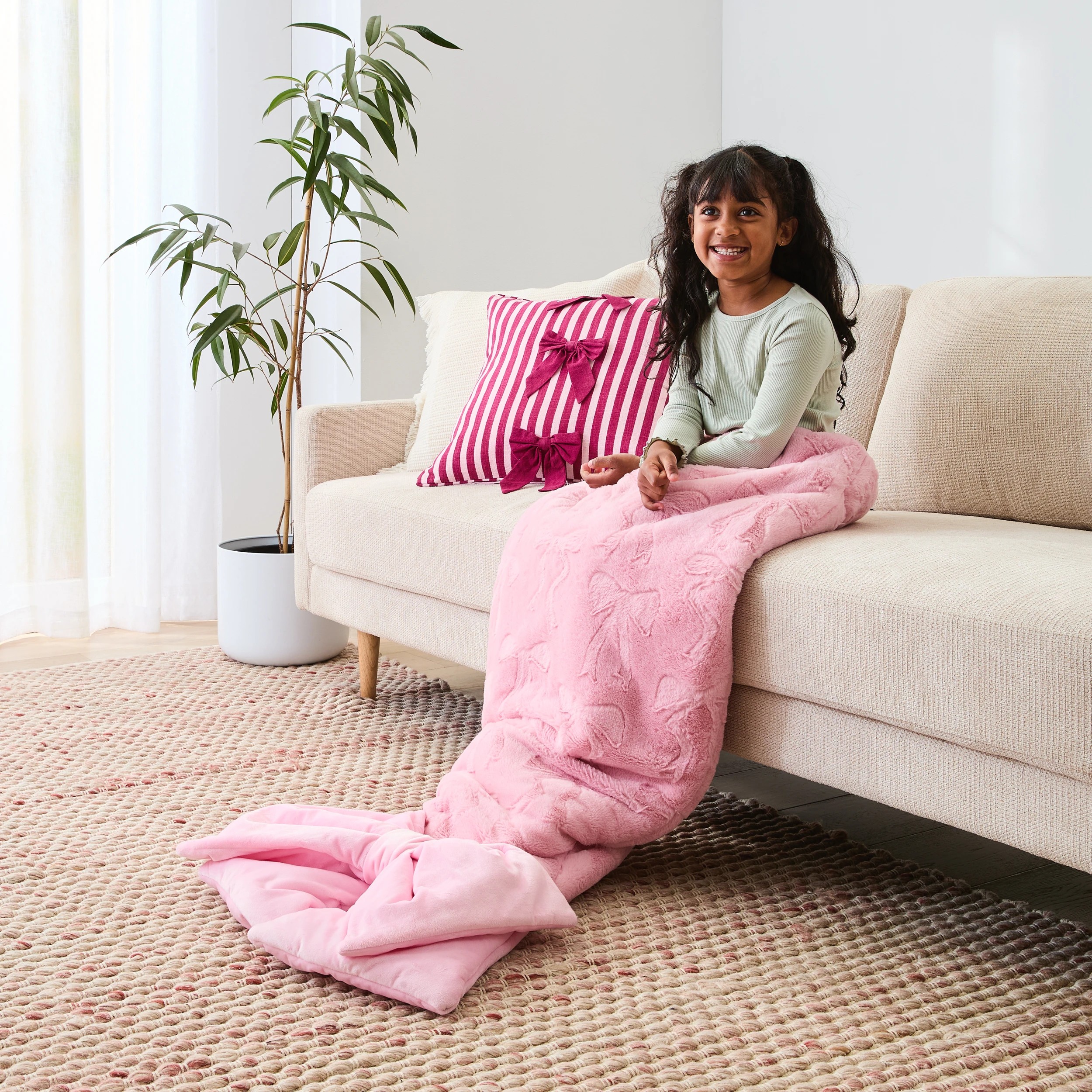 1 Mermaid Tail Blanket - Pink, 1 of 5