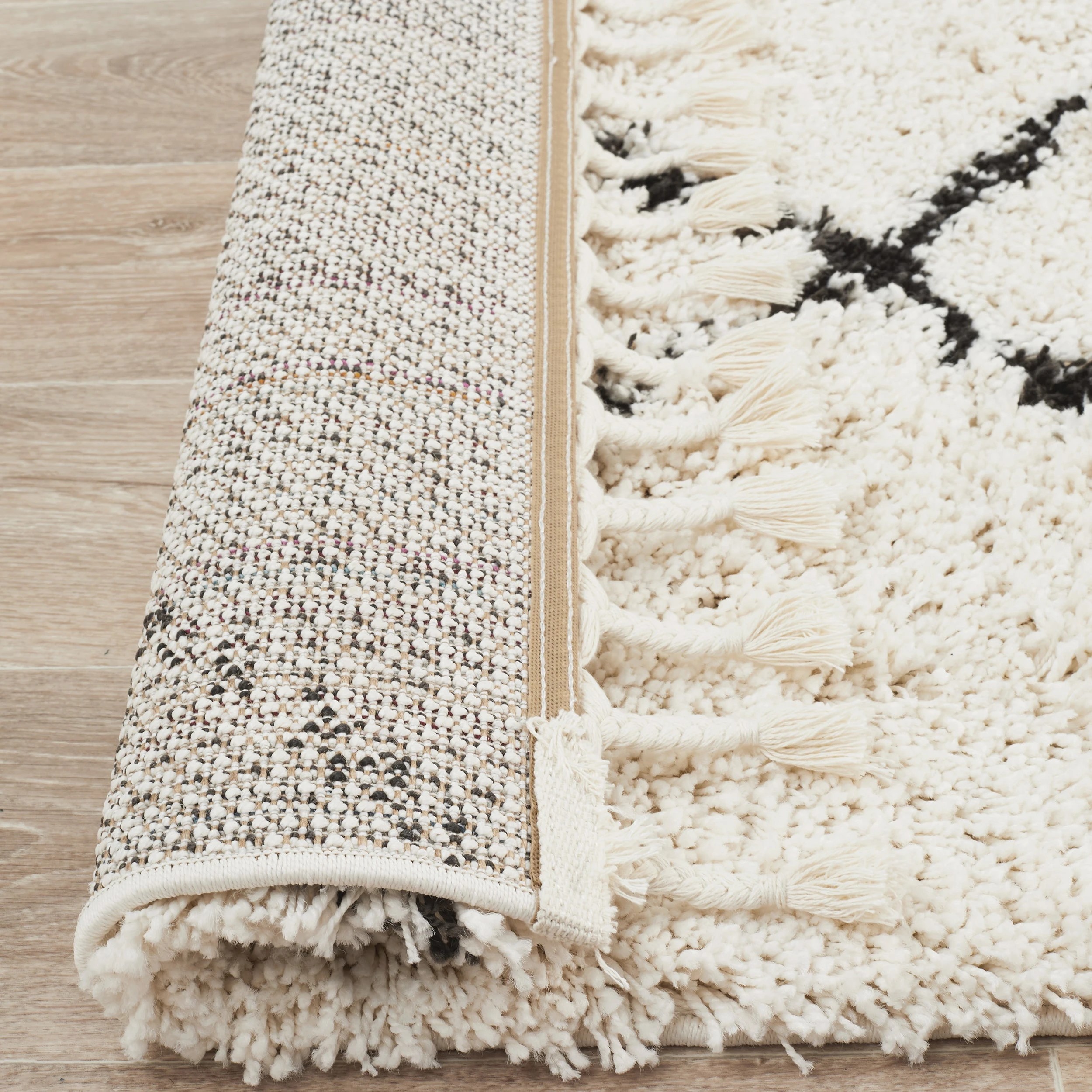 7 Common Ground Rugs Amber 22 290x200cm - Large Shag Rug - White, 7 of 7