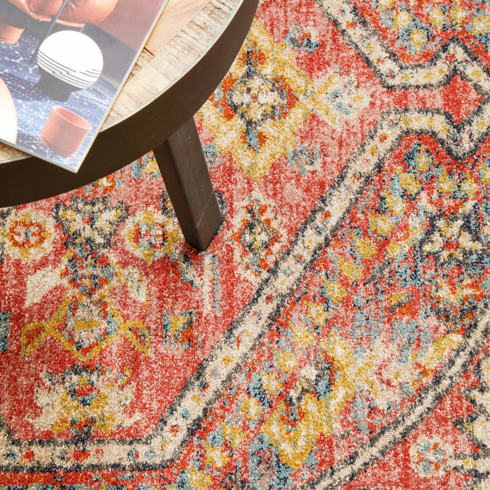 8 Common Ground Rugs Eterna 856 200x200cm - Medium Round Rug - Red, 8 of 8