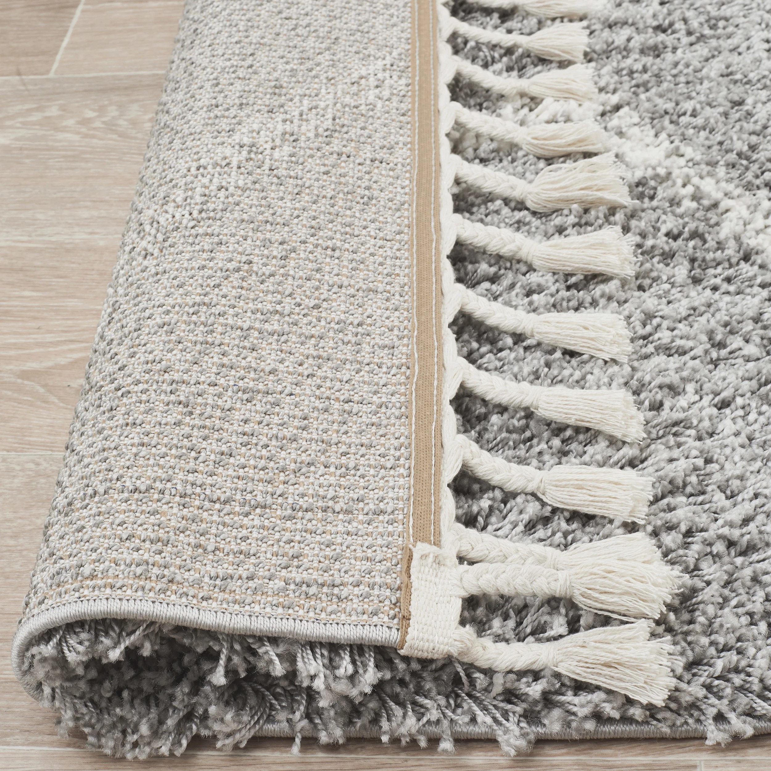 7 Common Ground Rugs Amber 11 290x200 Rug - Silver, 7 of 7