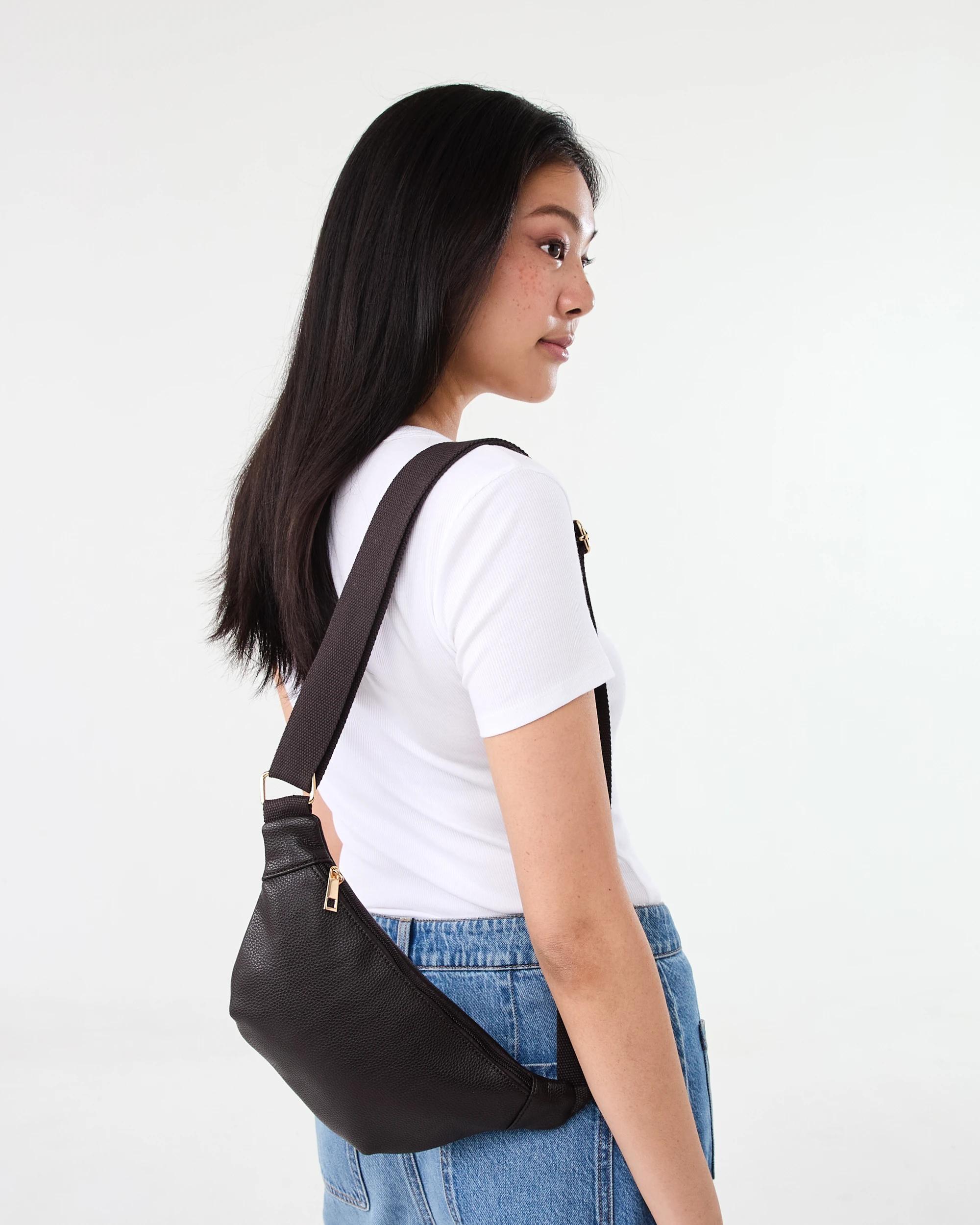 6 Belt Bag Deep Fudge, 6 of 6