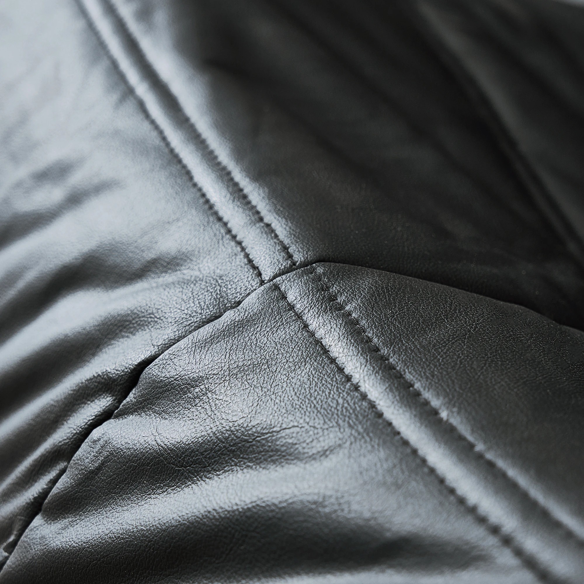 4 Levede Caterpilar Sofa 2 Seater - Black, 4 of 6