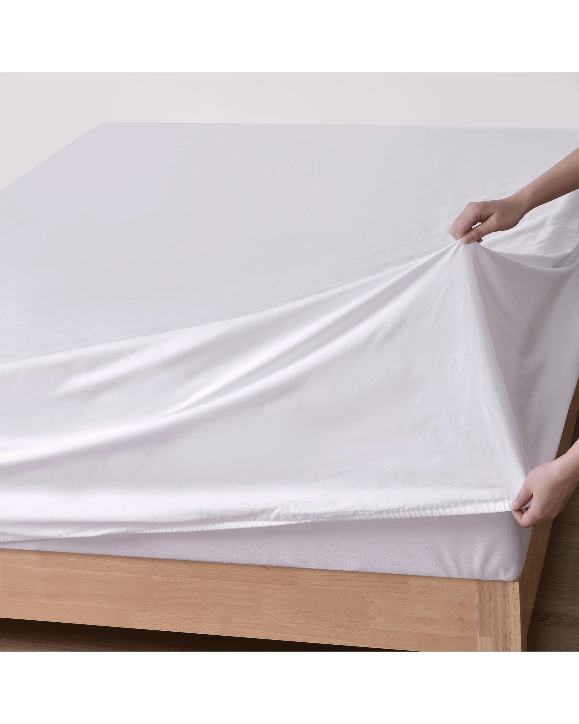 8 Dreamaker 300TC Cotton Percale Sheet Set - King Bed - White, 8 of 9
