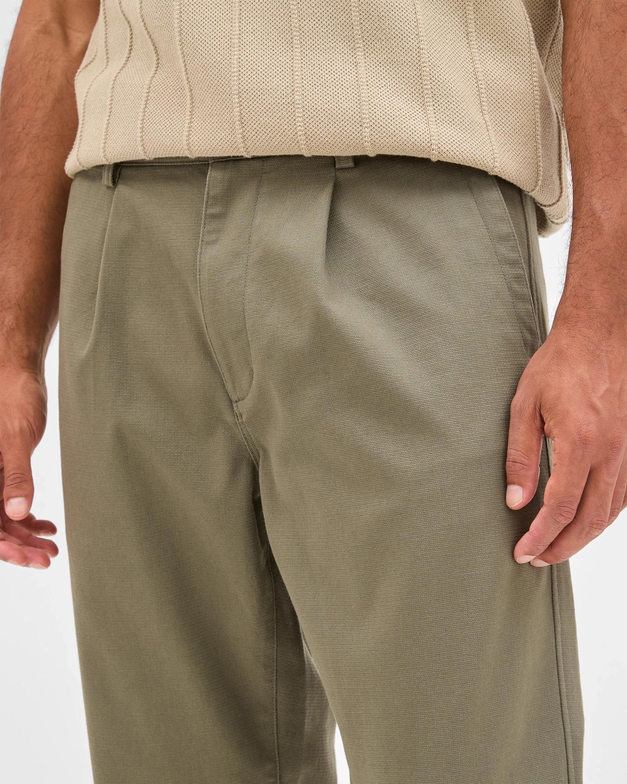 6 Target Man Australian Cotton Pleated Textured Chino Pants ARMY, 6 of 7