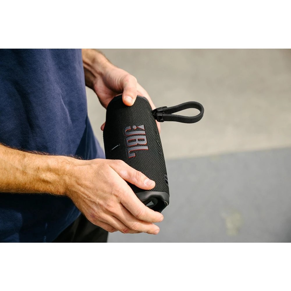 8 JBL Charge 6 Bluetooth Speaker Black, 8 of 8