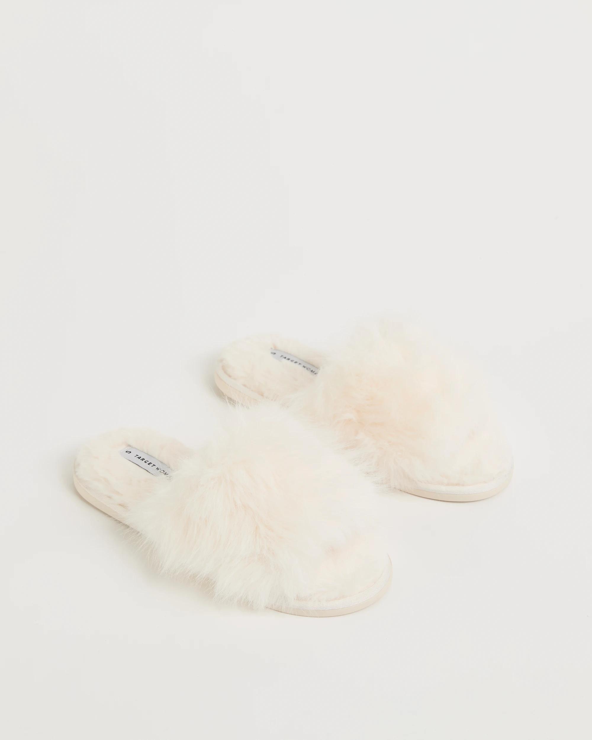 2 Target Woman Fluffy Slippers - Jaimie IVORY, 2 of 3