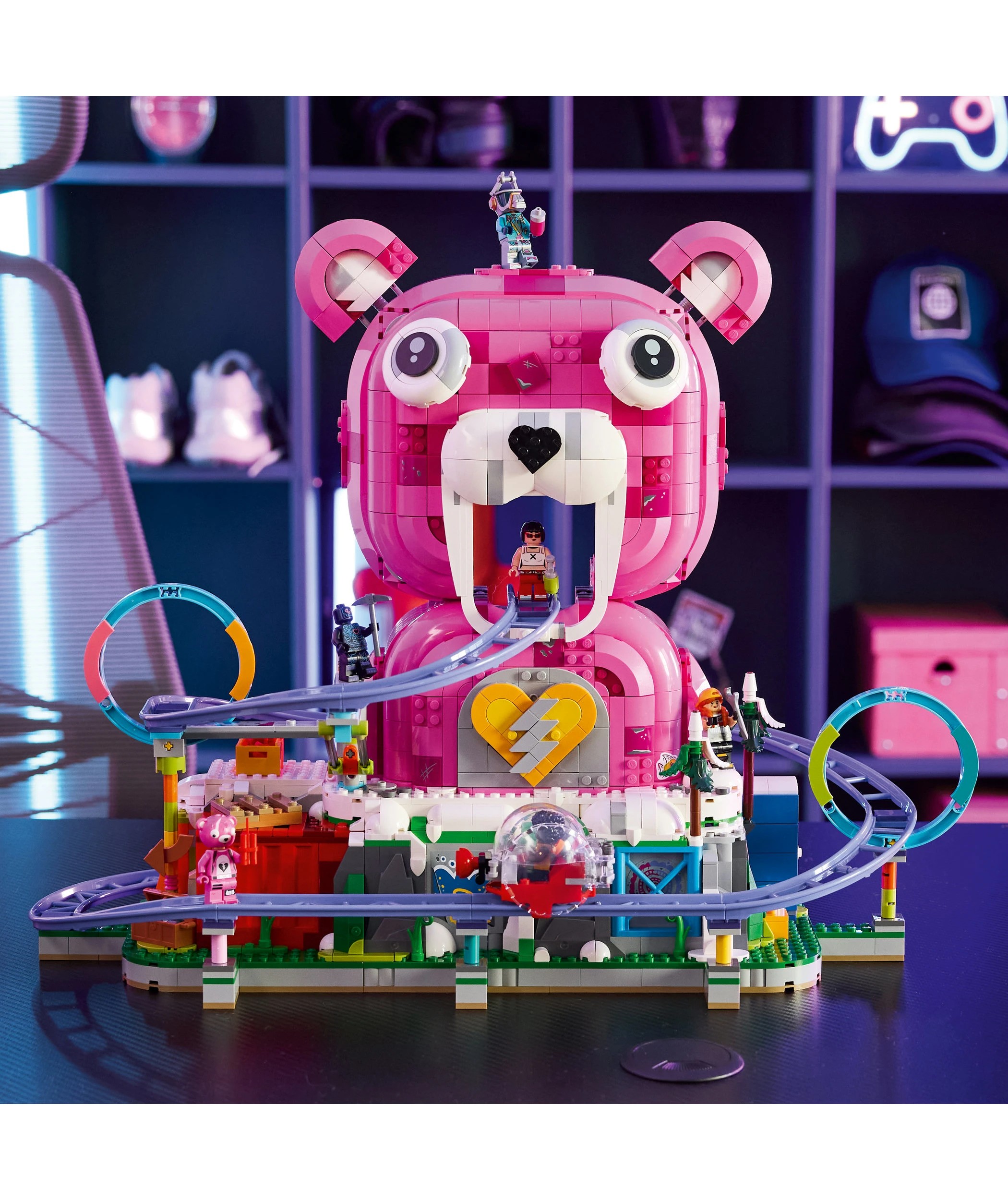 9 LEGO Fortnite Rave Cave 77082, 9 of 10