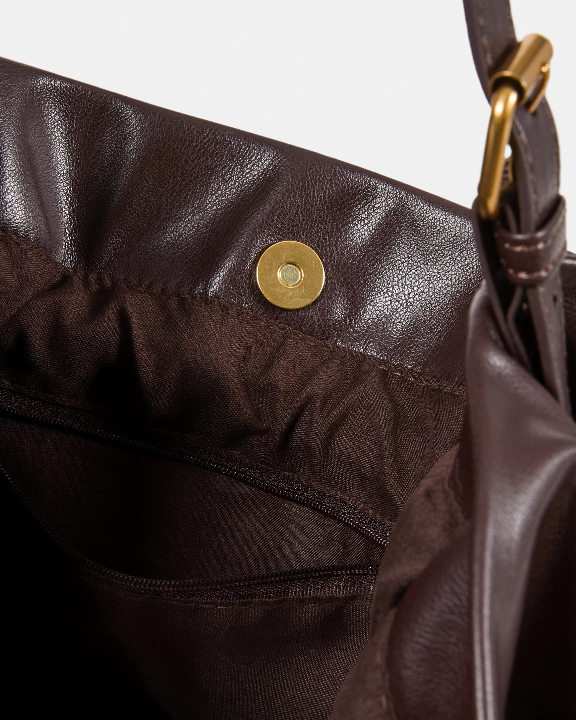 4 Slouchy Ruched Tote Bag Deep Fudge, 4 of 4
