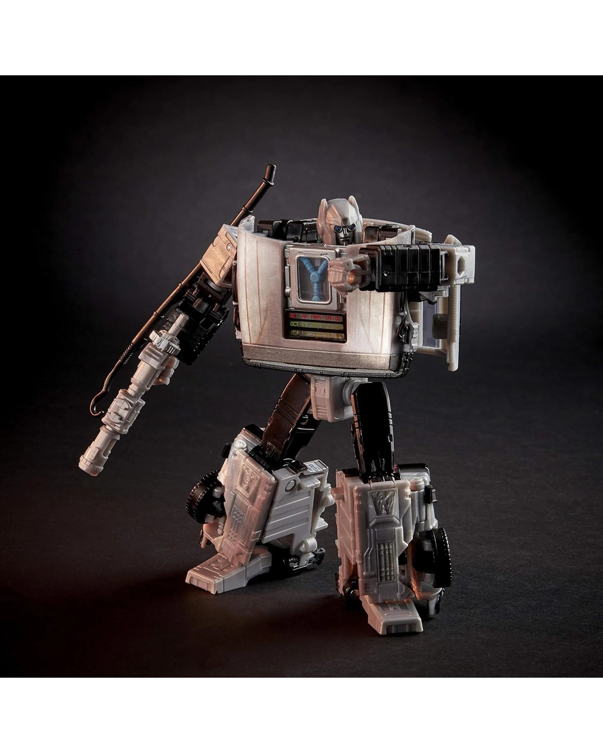 4 Transformers: Generations Back to the Future Mash-Up Gigawatt Action Figure, 4 of 10