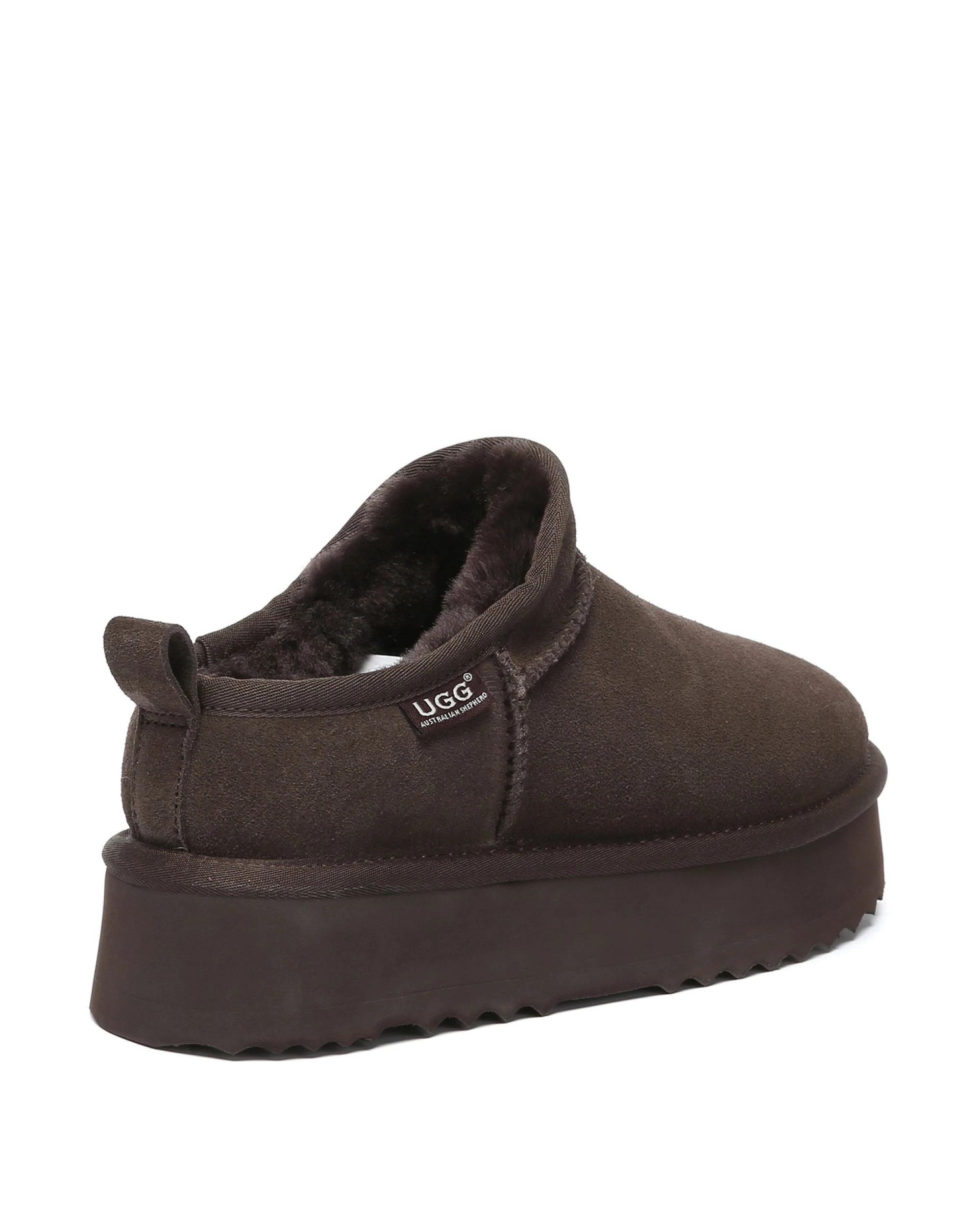 3 Australian Shepherd UGG Womens Nano Classic Platform Boots CHOCOLATE, 3 of 5
