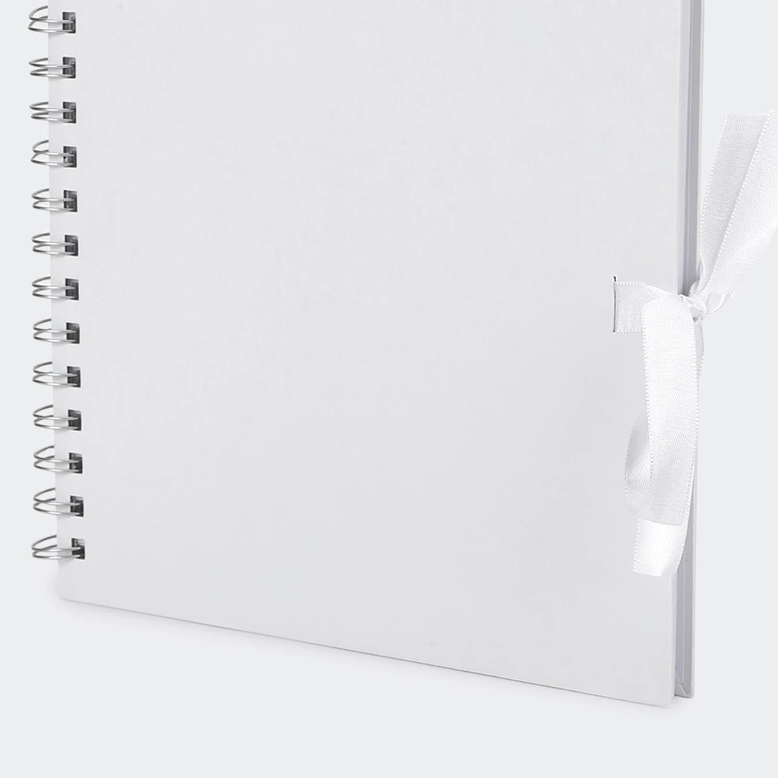 4 8in. x 8in. Scrapbook - White, 4 of 5