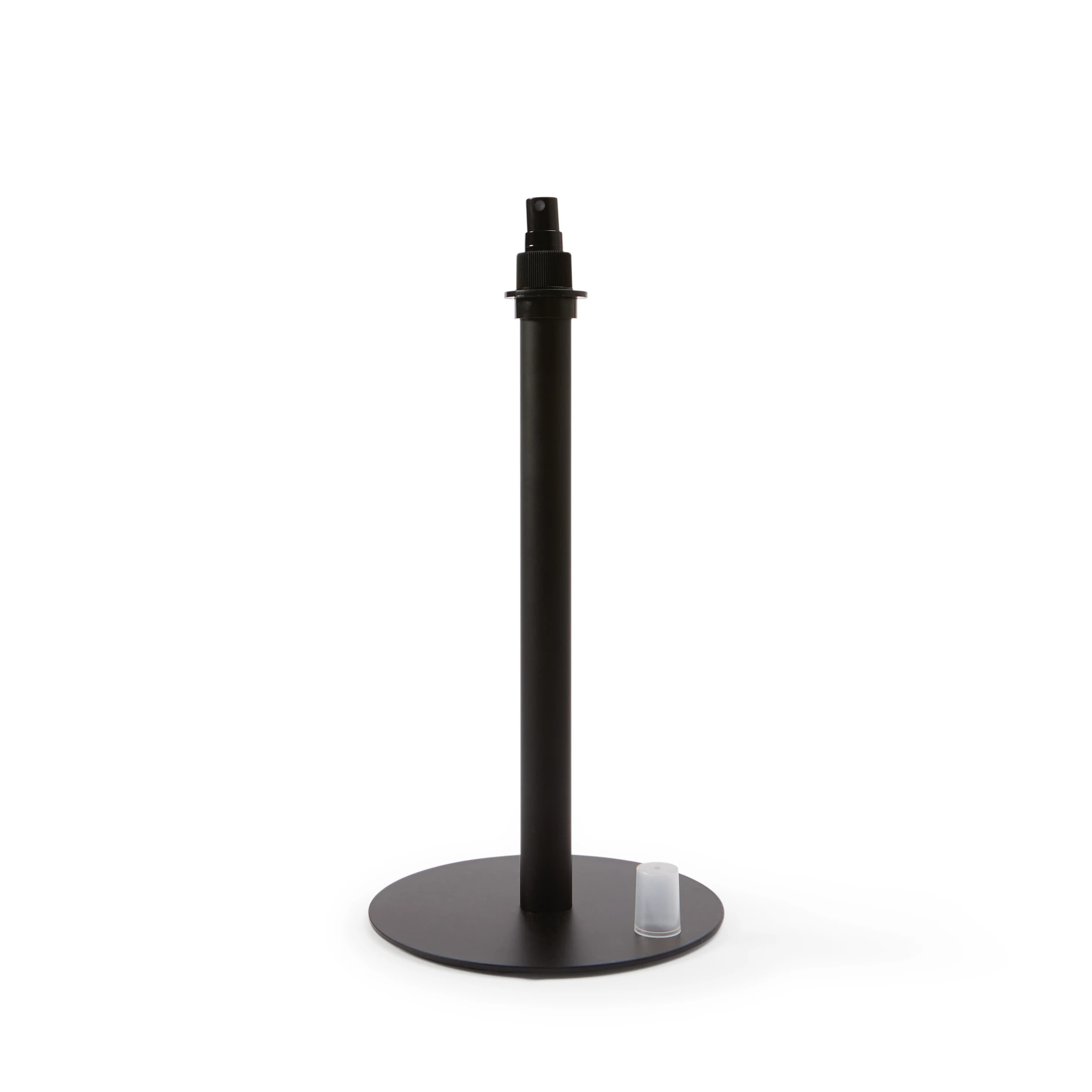 4 Paper Towel Holder with Spray, 4 of 7