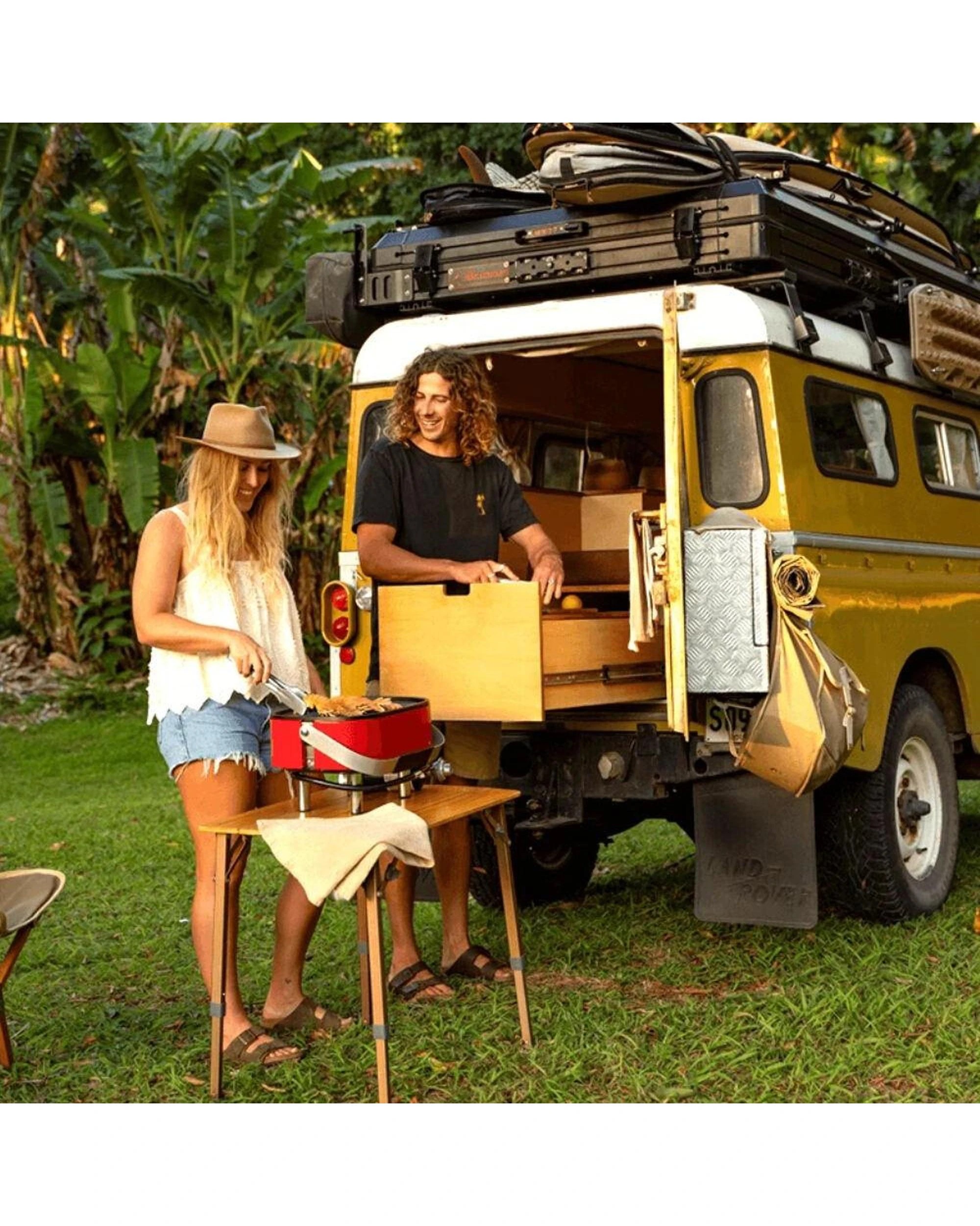 8 Cuisinart Venture Portable Outdoor Gas BBQ - Multi, 8 of 8