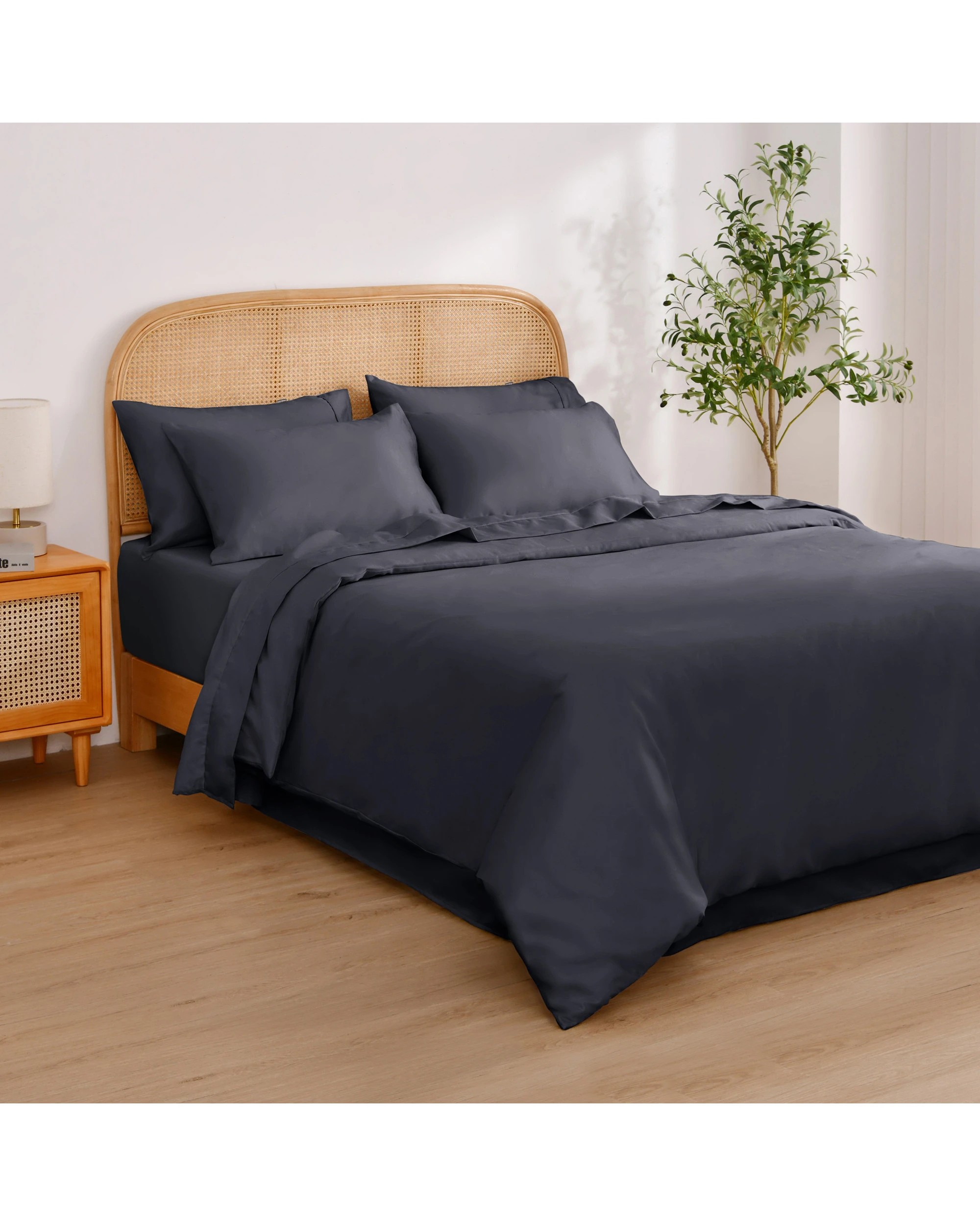2 Dreamaker 1500TC Cotton Rich Sateen Quilt Cover Set - King Single Bed - Charcoal, 2 of 7