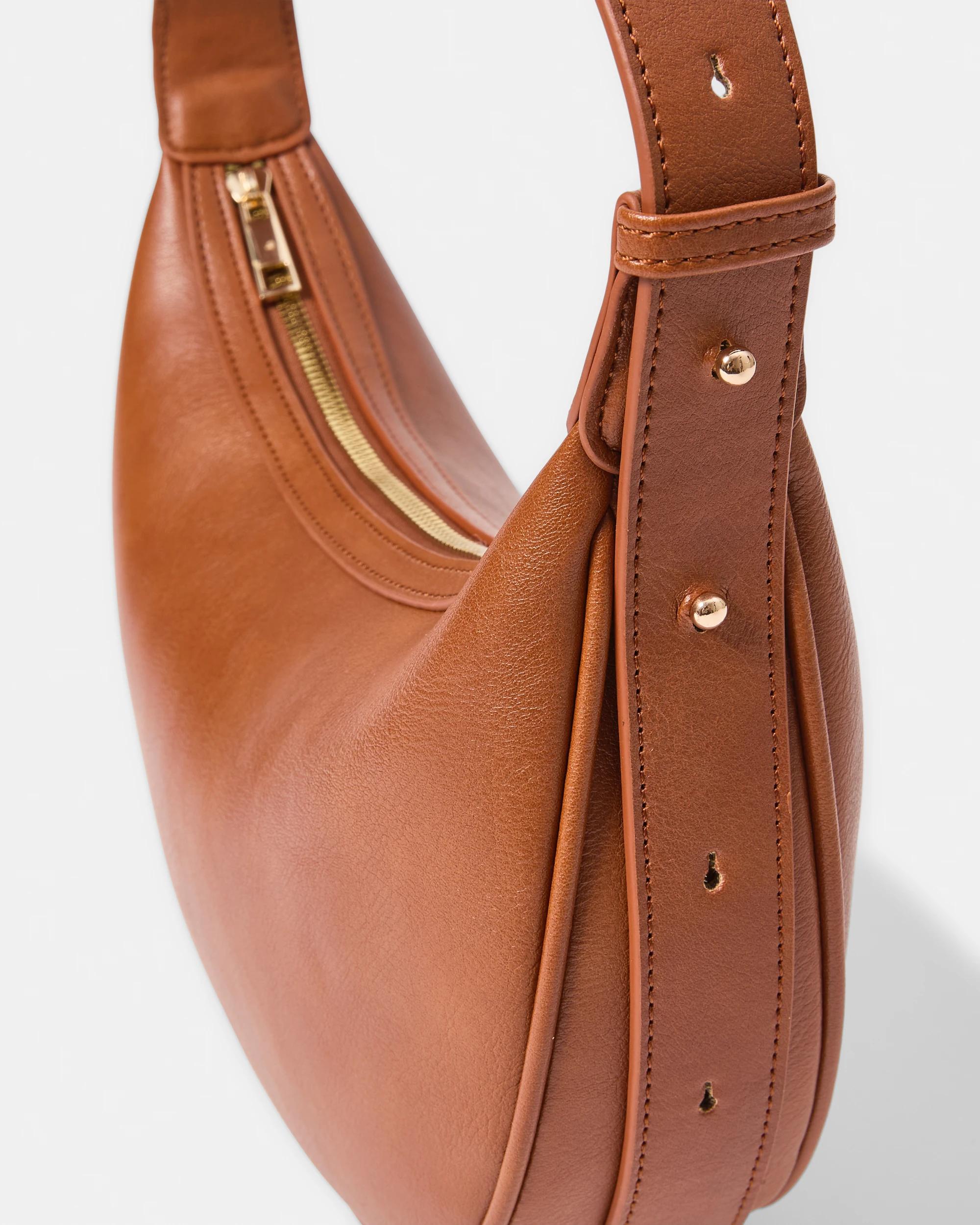 4 Everyday Crescent Crossbody Bag Warm Umber, 4 of 6
