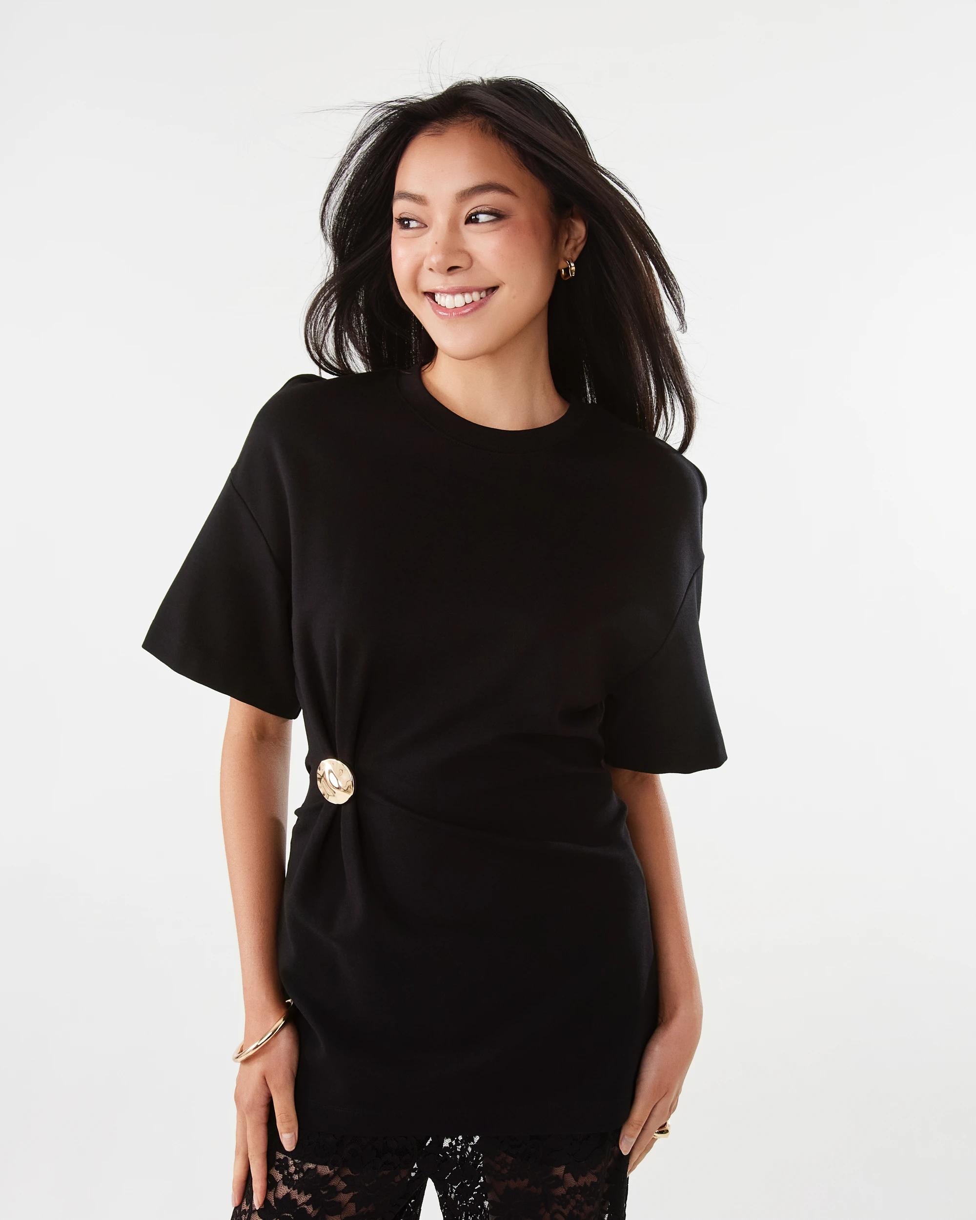 1 Short Sleeve Knit Mesh Gold Detail Maxi Dress Black, 1 of 7