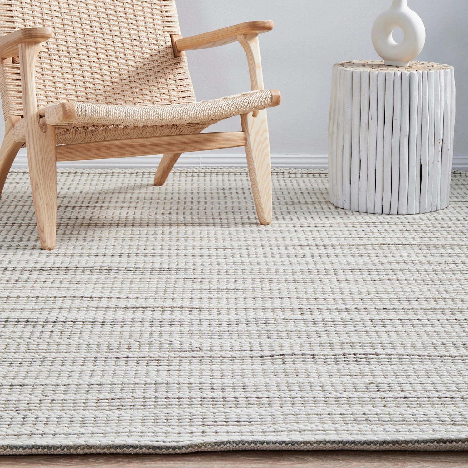 1 Common Ground Rugs Nordica 315 225x155cm - Medium Handmade Wool Floor Rug - Off White - Silver, 1 of 9