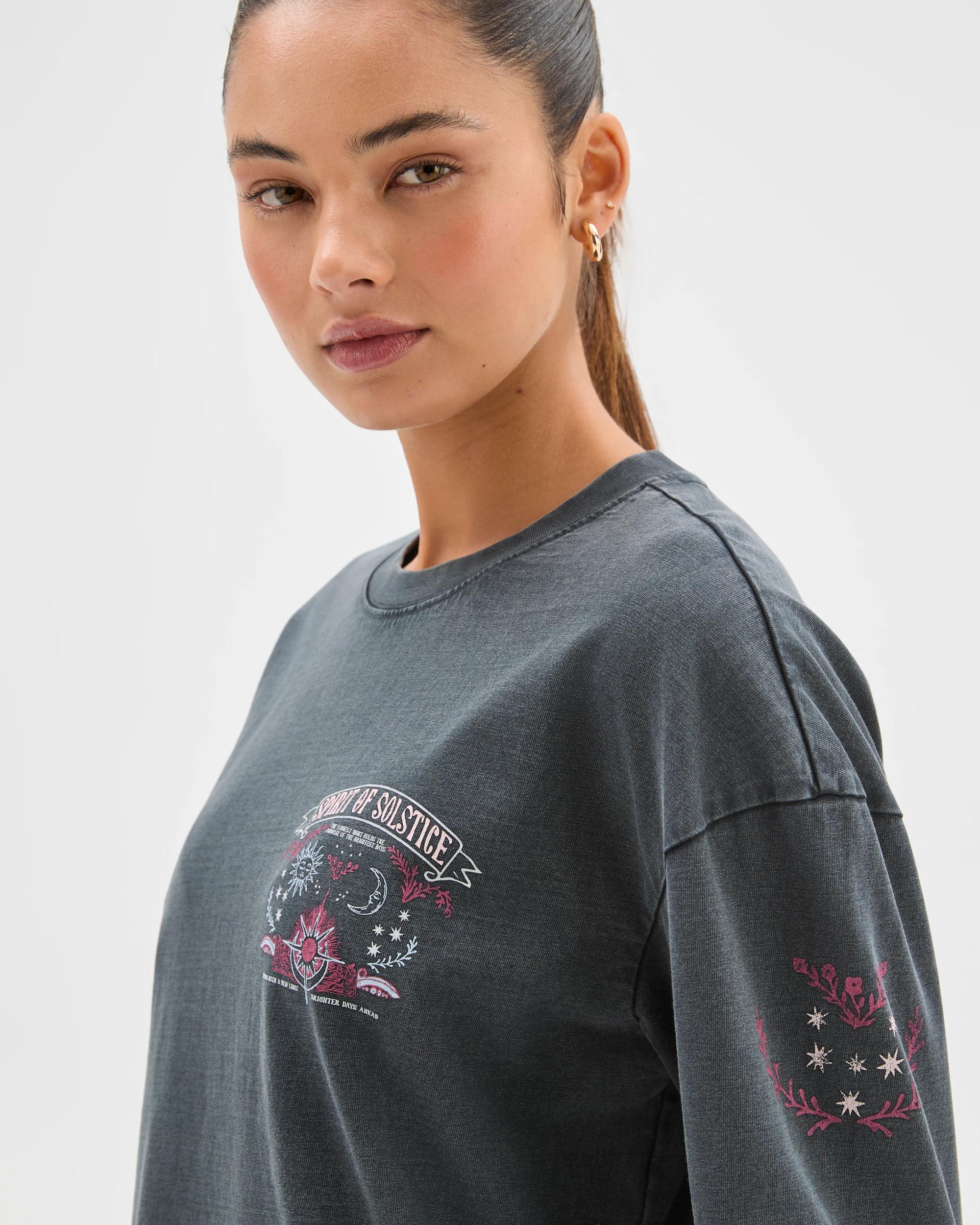 6 Lily Loves Relaxed Long Sleeve T-Shirt CHARCOAL, 6 of 7