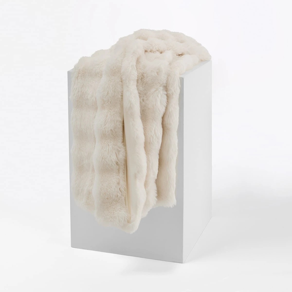 1 Faux Fur Throw - White, 1 of 7