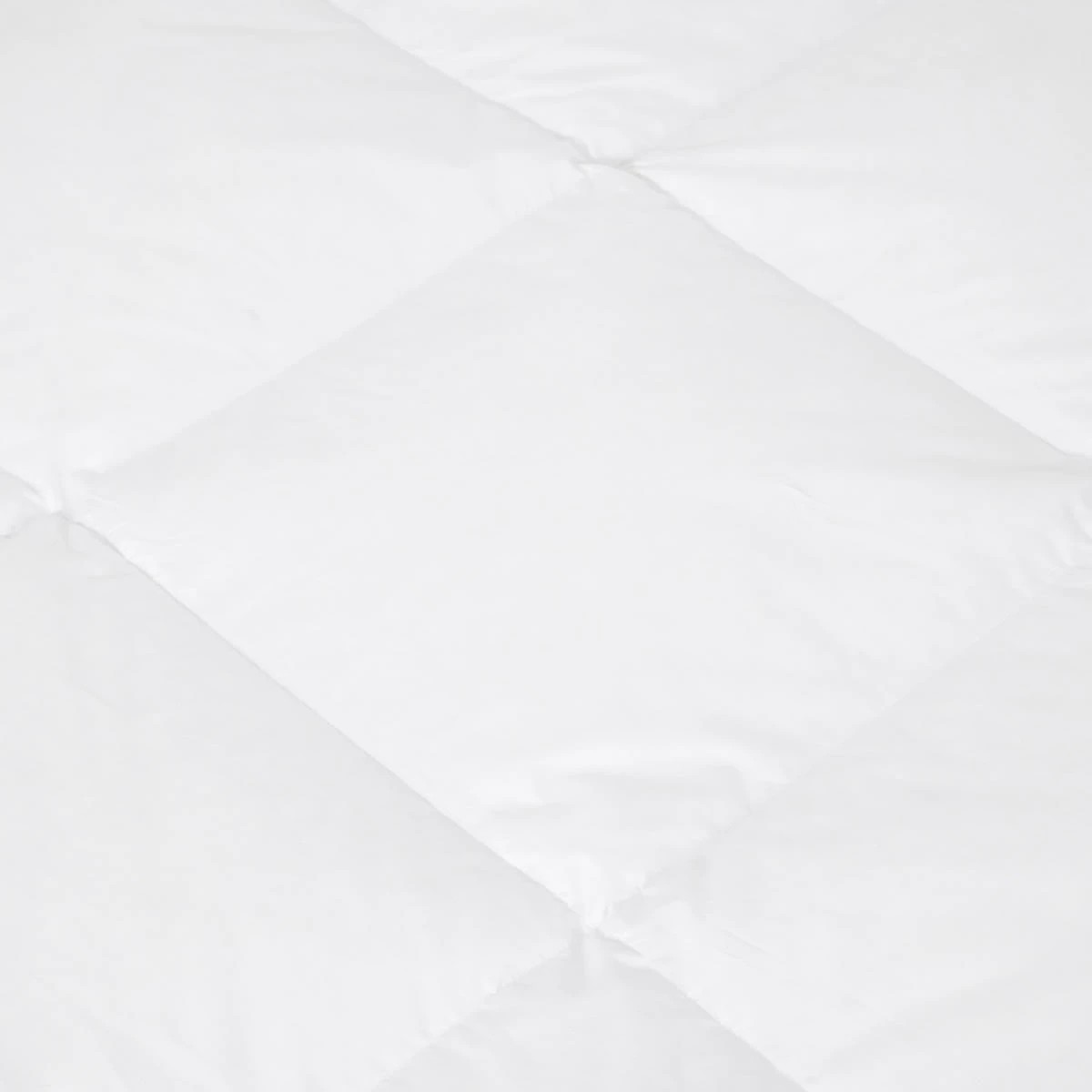 4 Duck Down and Feather Quilt - Queen Bed, White, 4 of 5